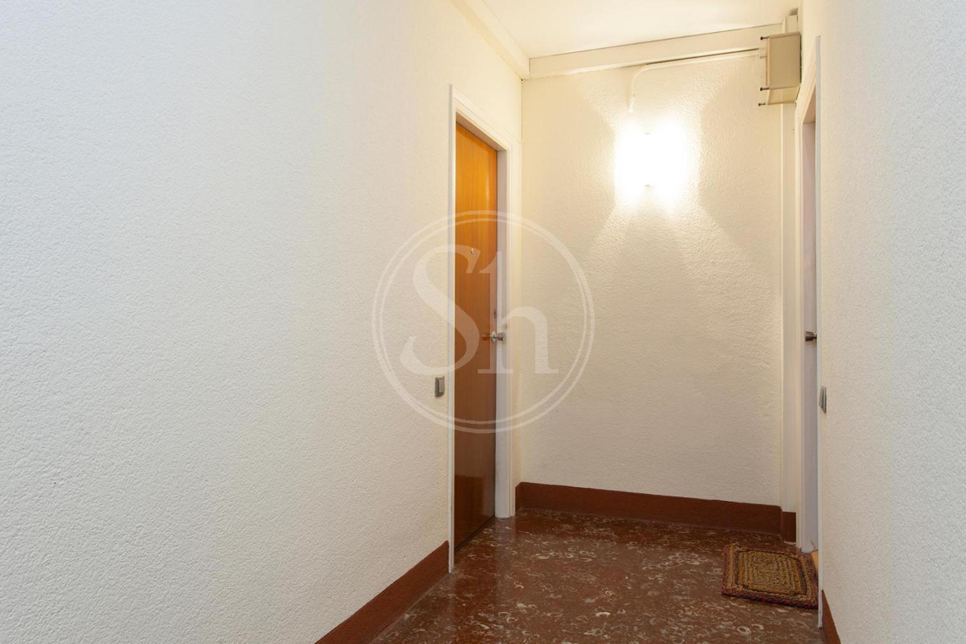 Apartamento Bonito Con Terraza *