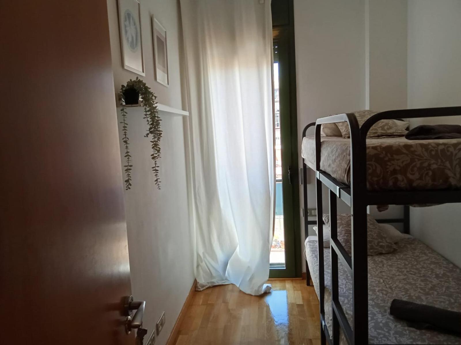 Hostel Private Near Las Ramblas Barcelona