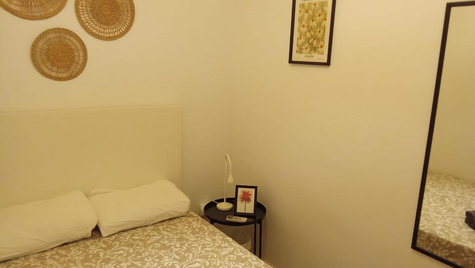 Hostal Gotic Heart Private Cathedral