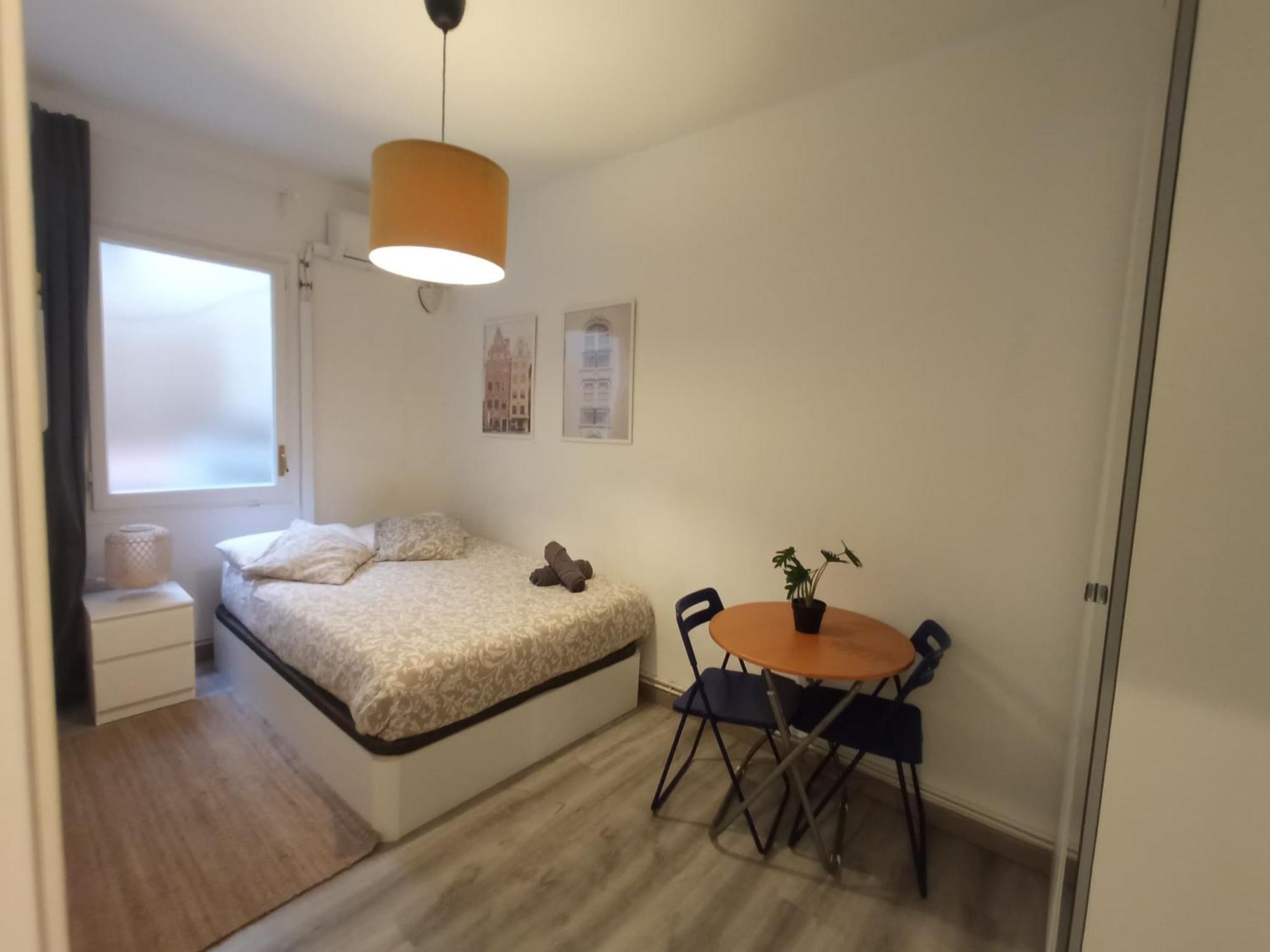 Private On Tamarit Street *