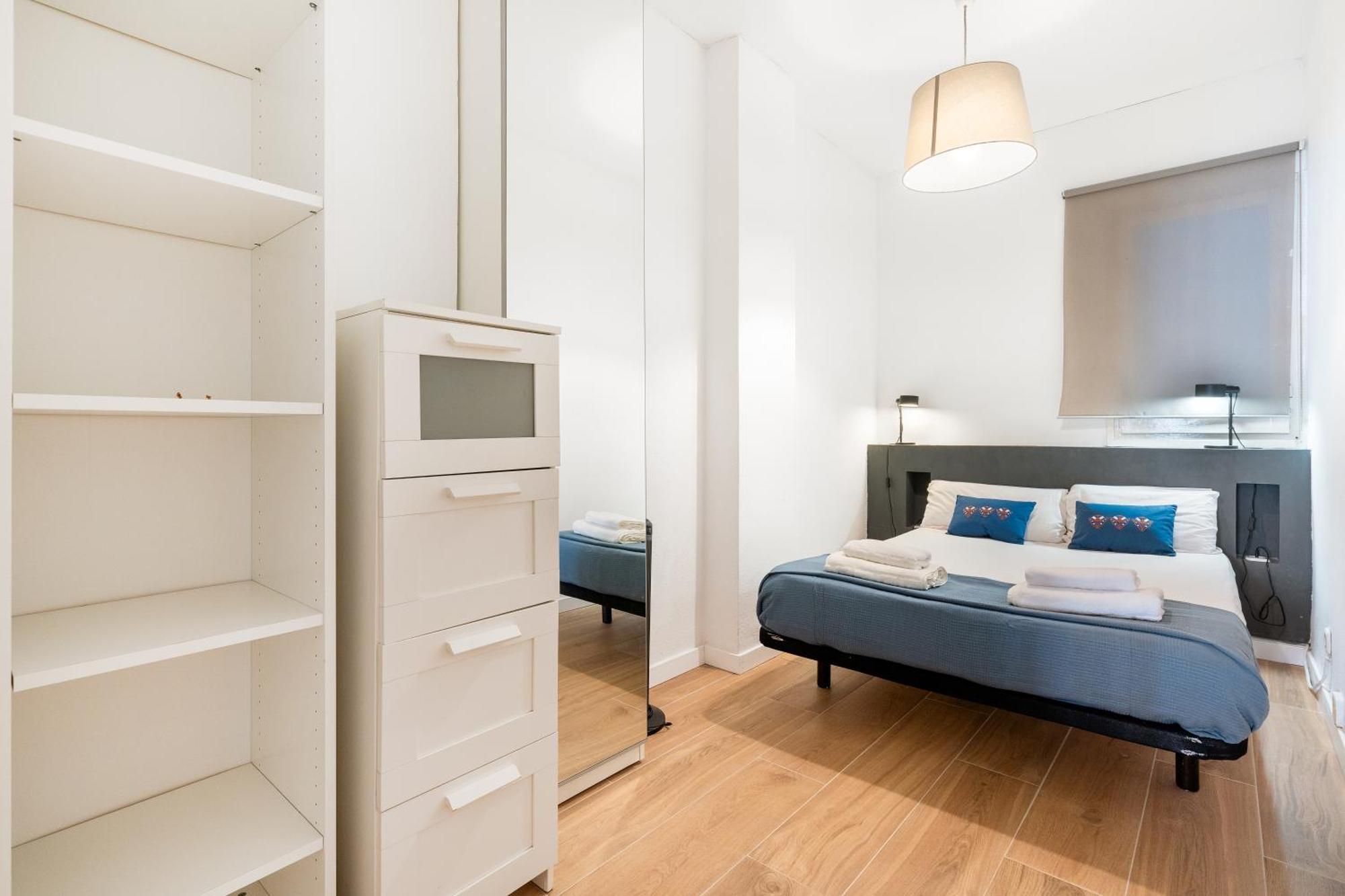 Fridays Flats Spacious 4br Family Retreat * Barcelona