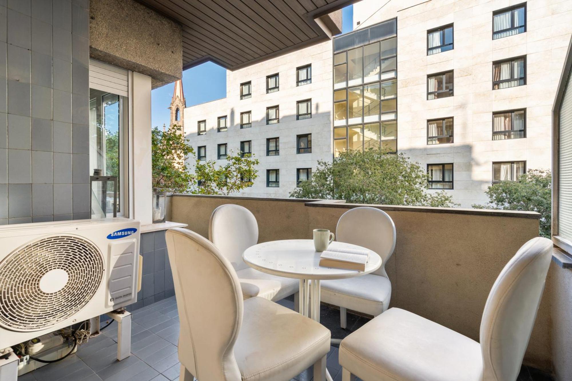 Apartamento Fridays Flats Spacious 4br Family Retreat *