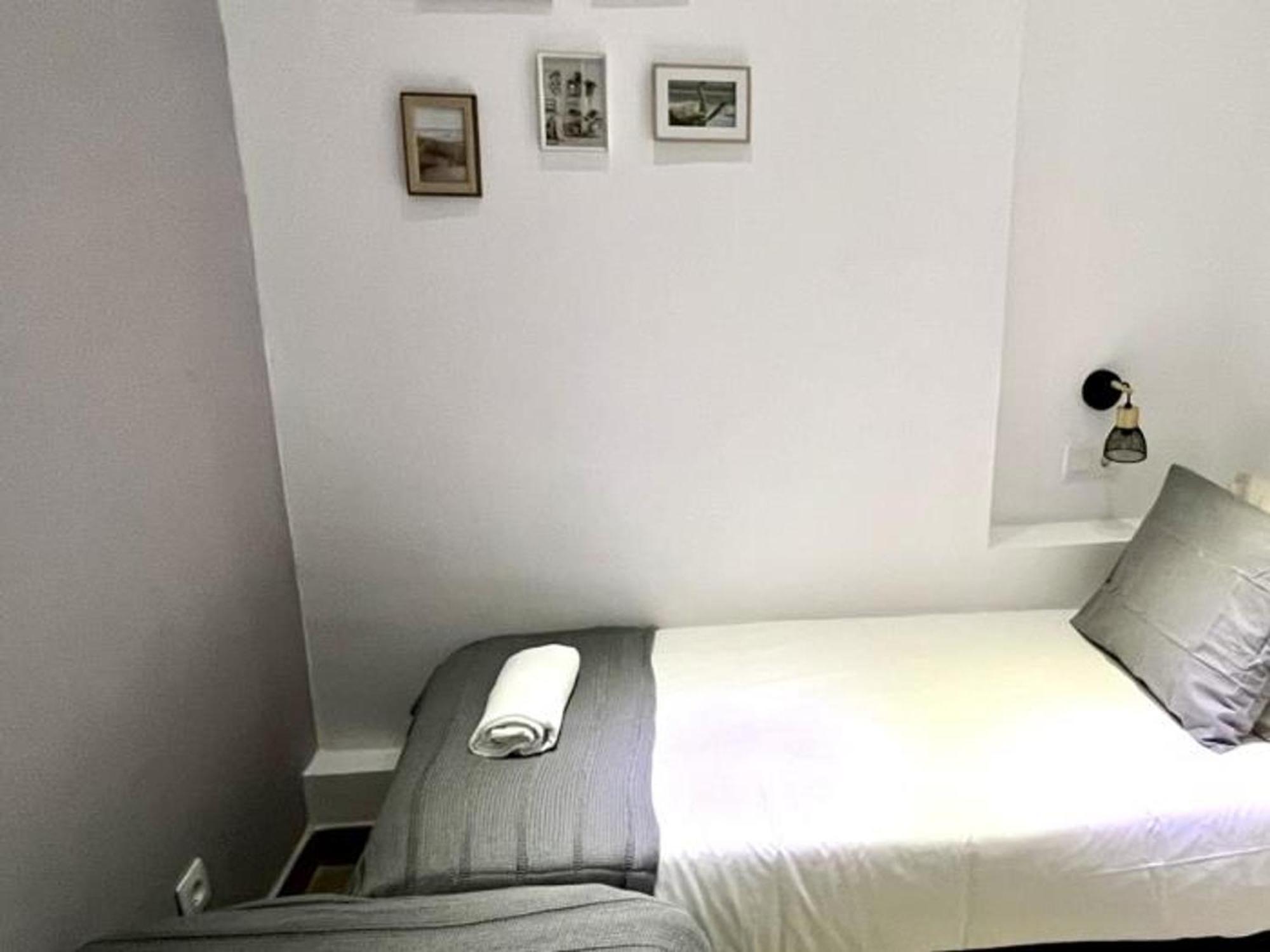 Apartamento Renovado Con 2 En El Corazon De - Es-341-3 *