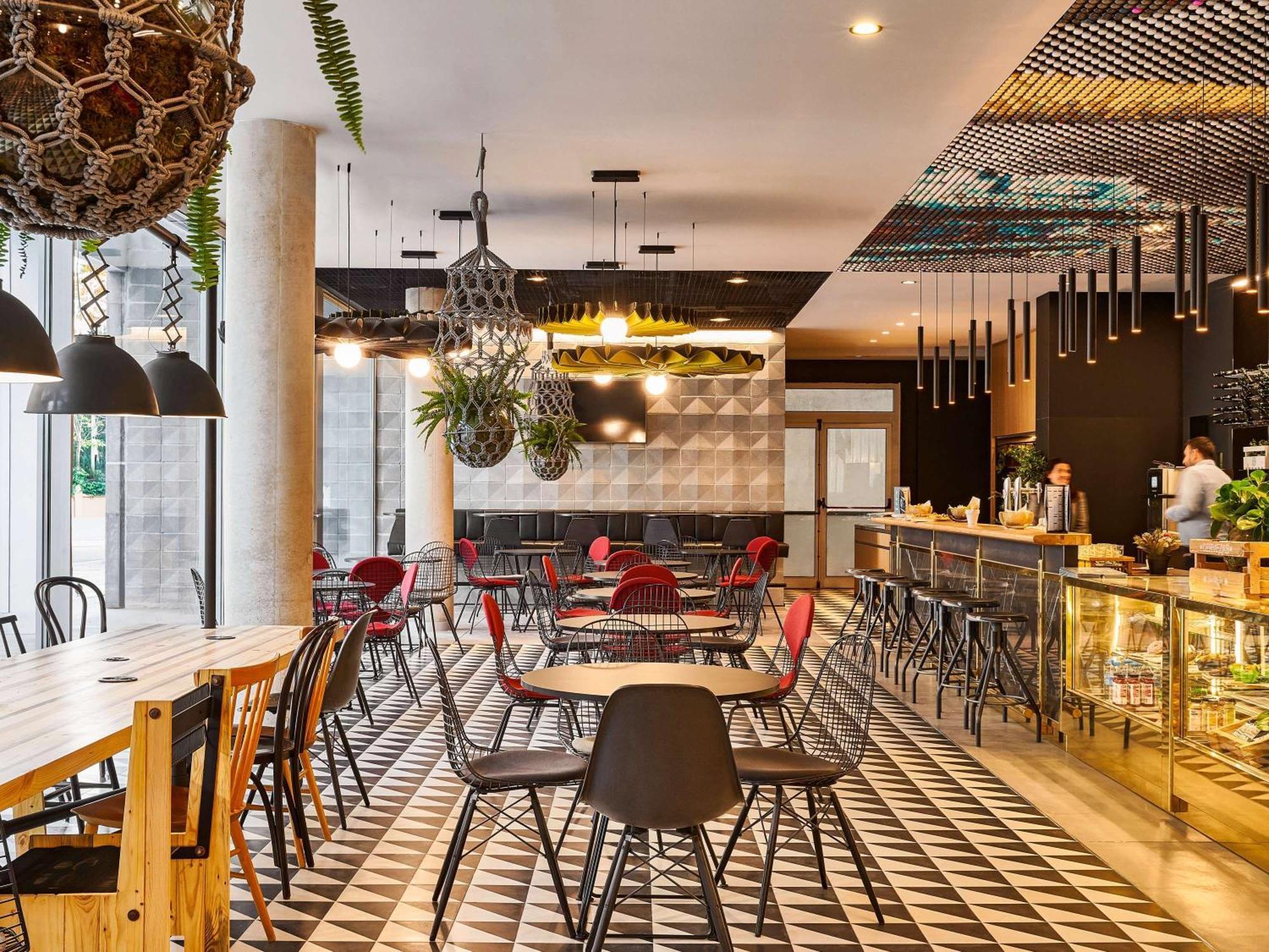 Ibis Plaza Glories 22@ 2* Barcelona