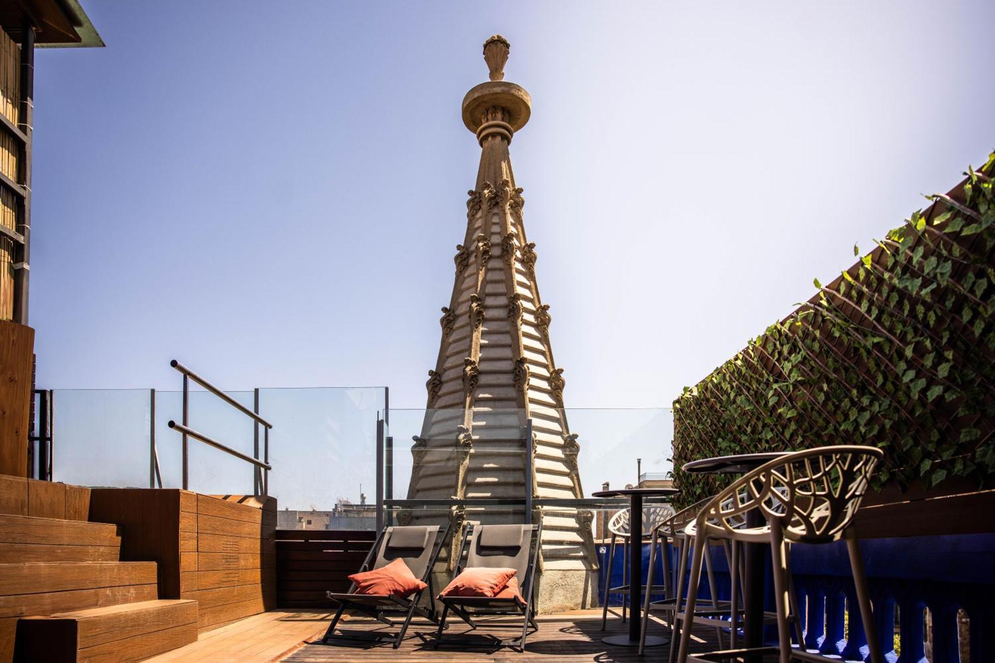Hostal Urbany Bcn Go! *