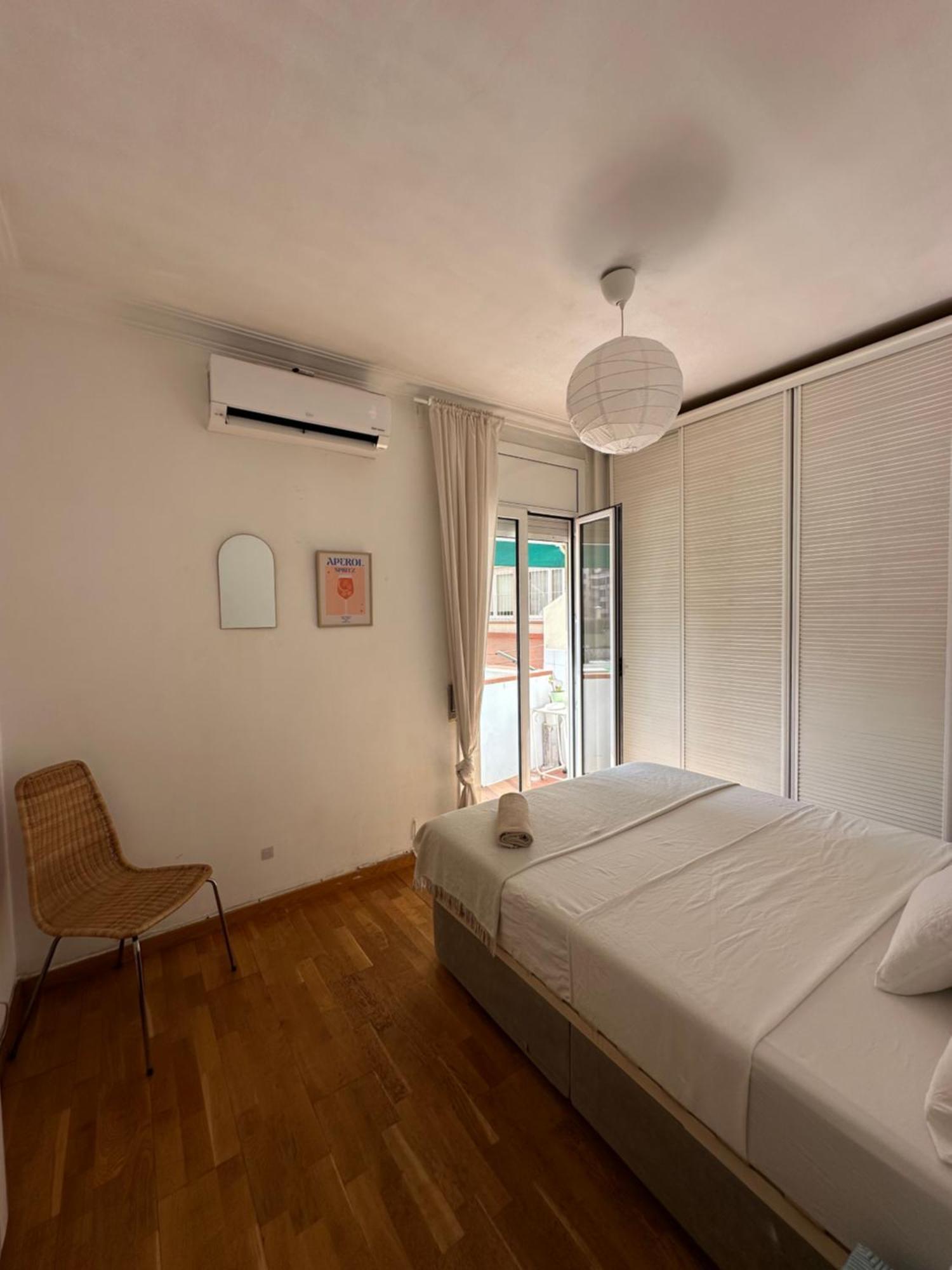 In Spacious In City Center * Barcelona