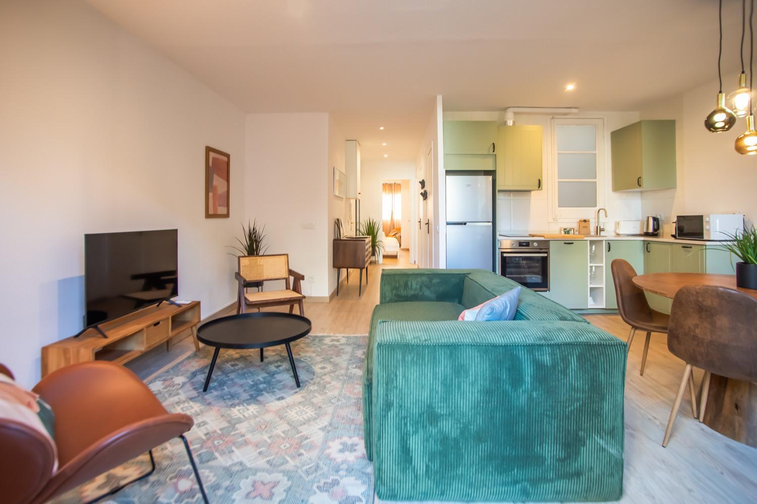 12crc1038 - Big & Cozy 2bed In The