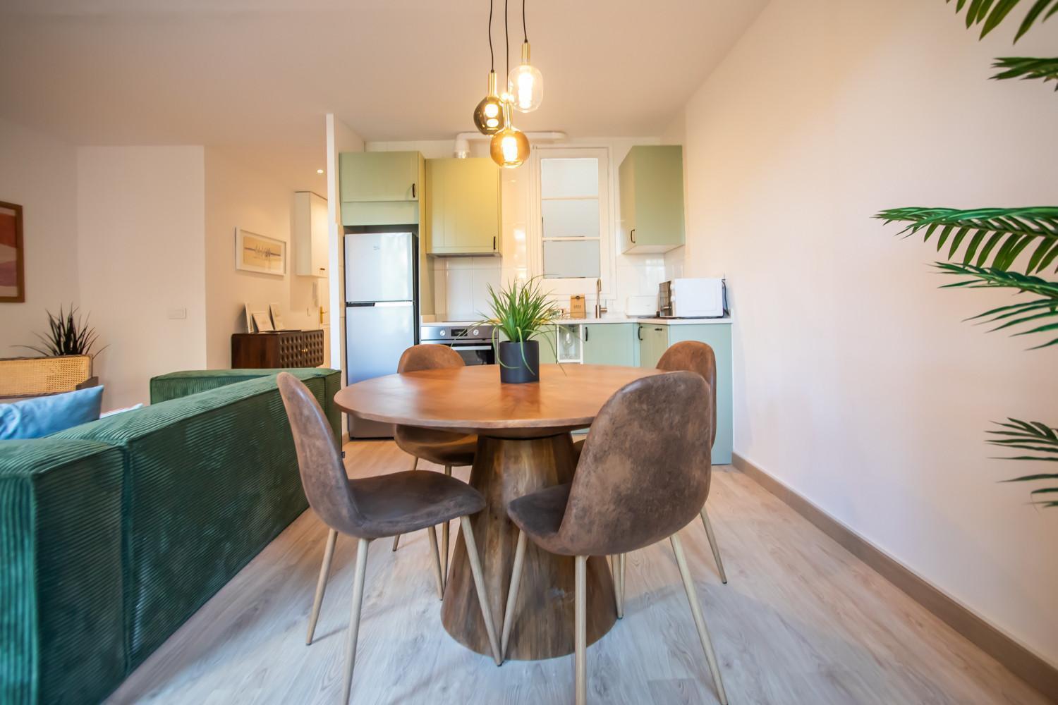 12crc1038 - Big & Cozy 2bed In The *