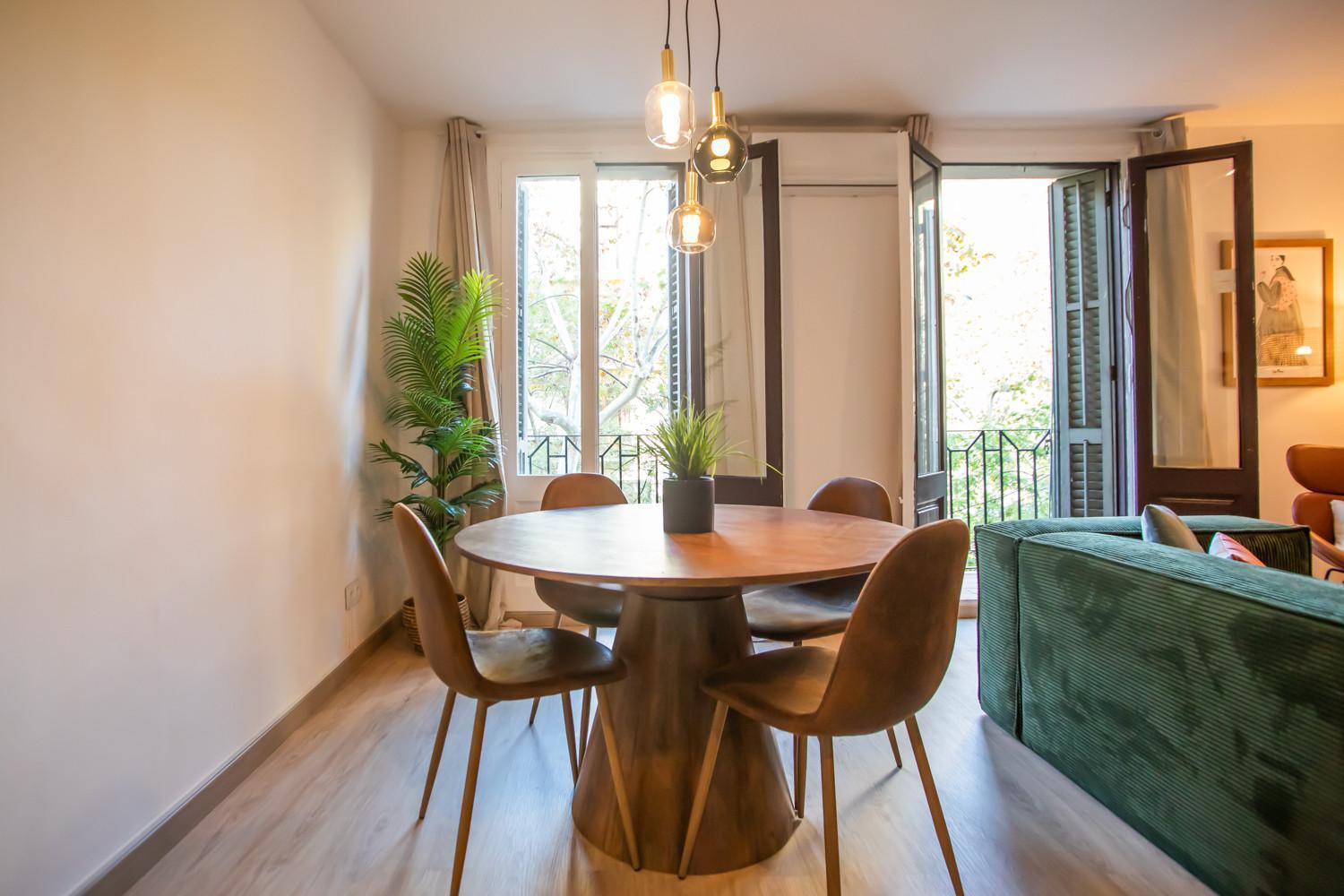 Apartment 12crc1038 - Big & Cozy 2bed In The