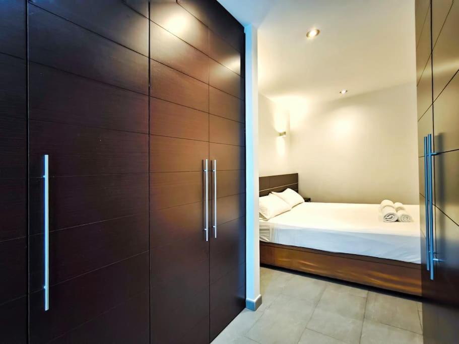 Acogedor En Barcelona, Zona Tranquila Apartamento