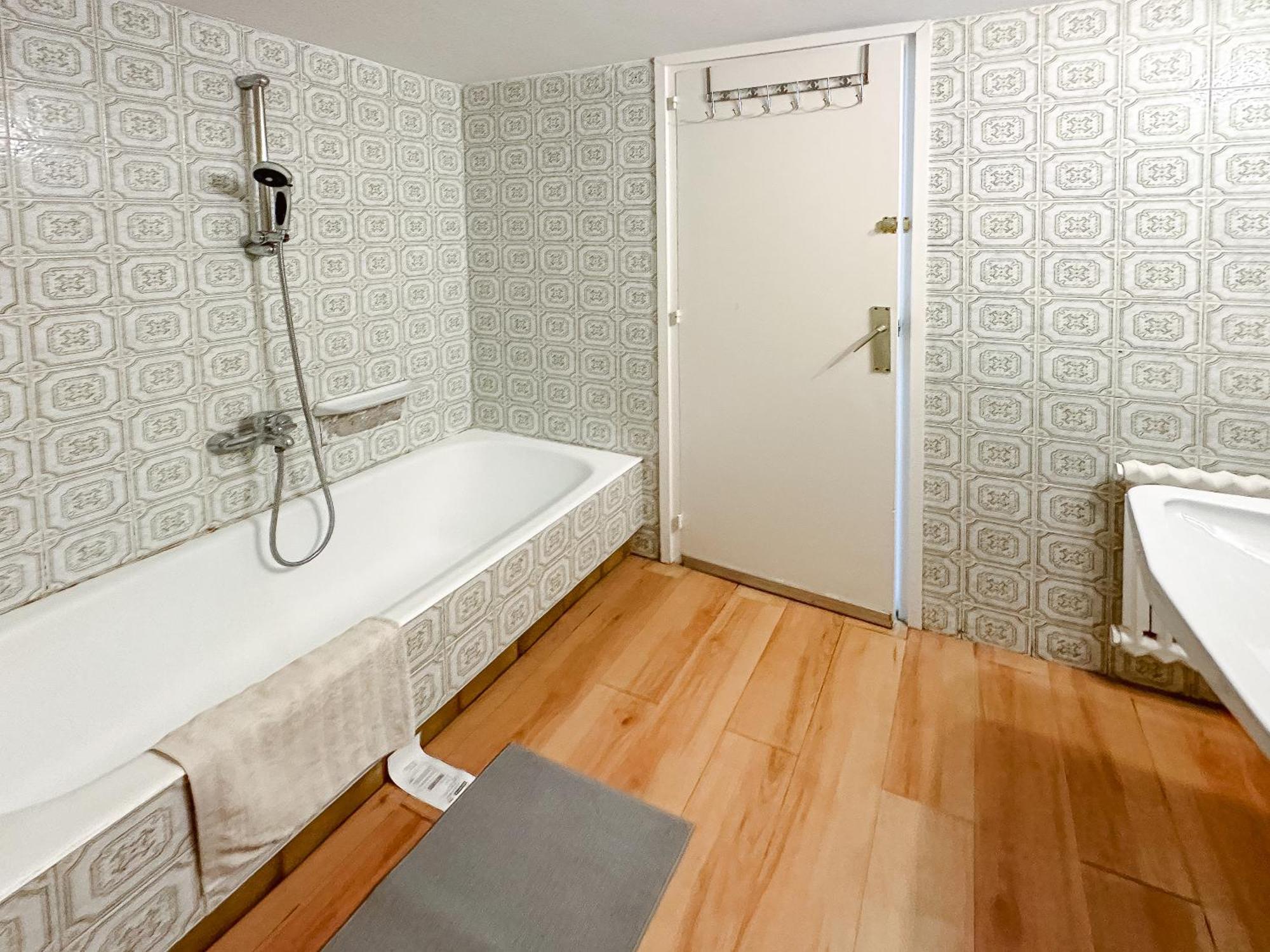 Lovely In Shared Gracia Neighborhood Apartamento