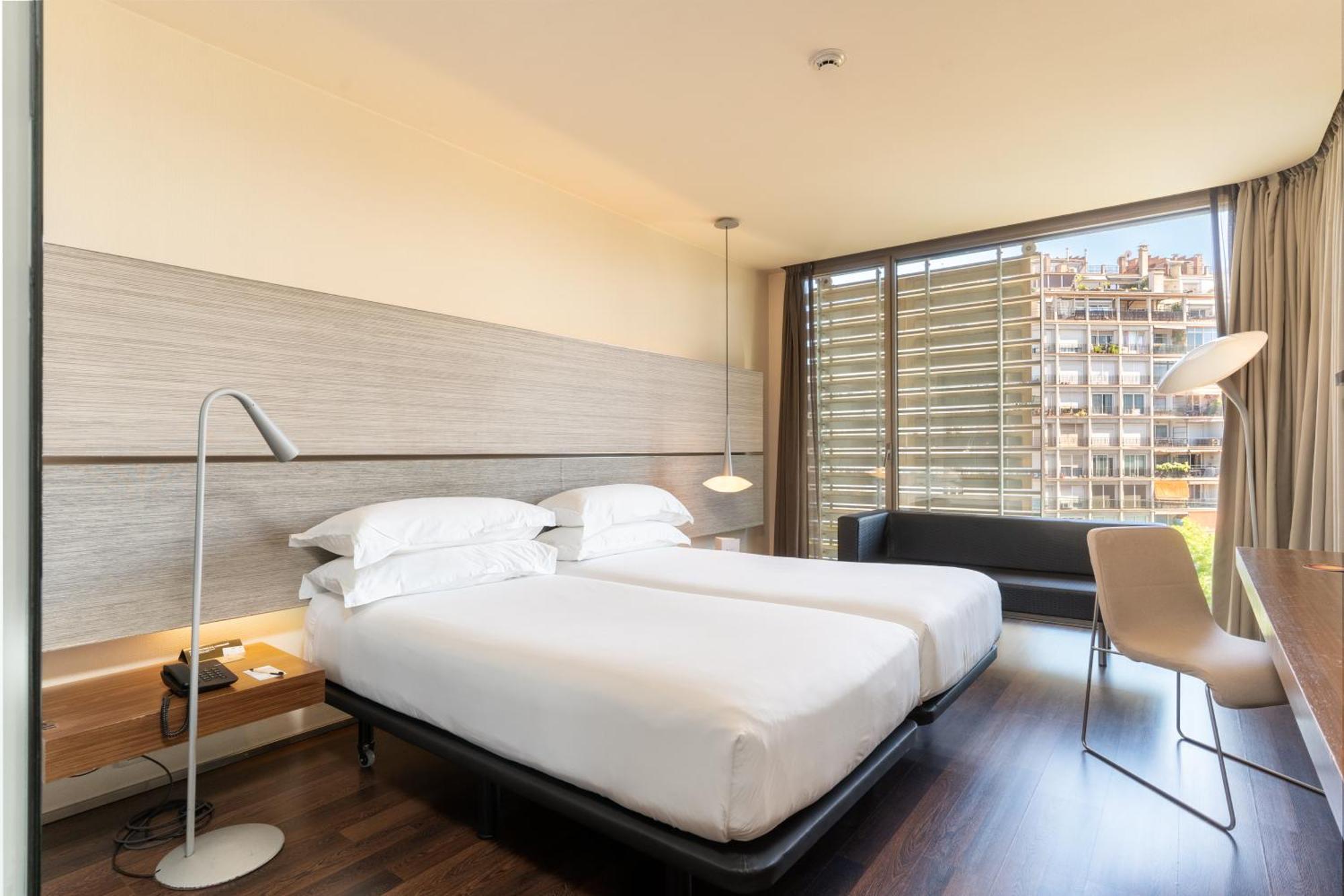 B 3* Barcelona