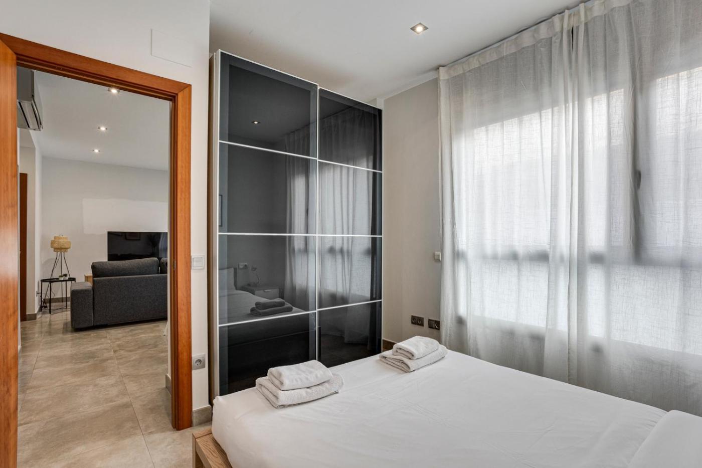 Urban Flats Vallirana Apartamento *