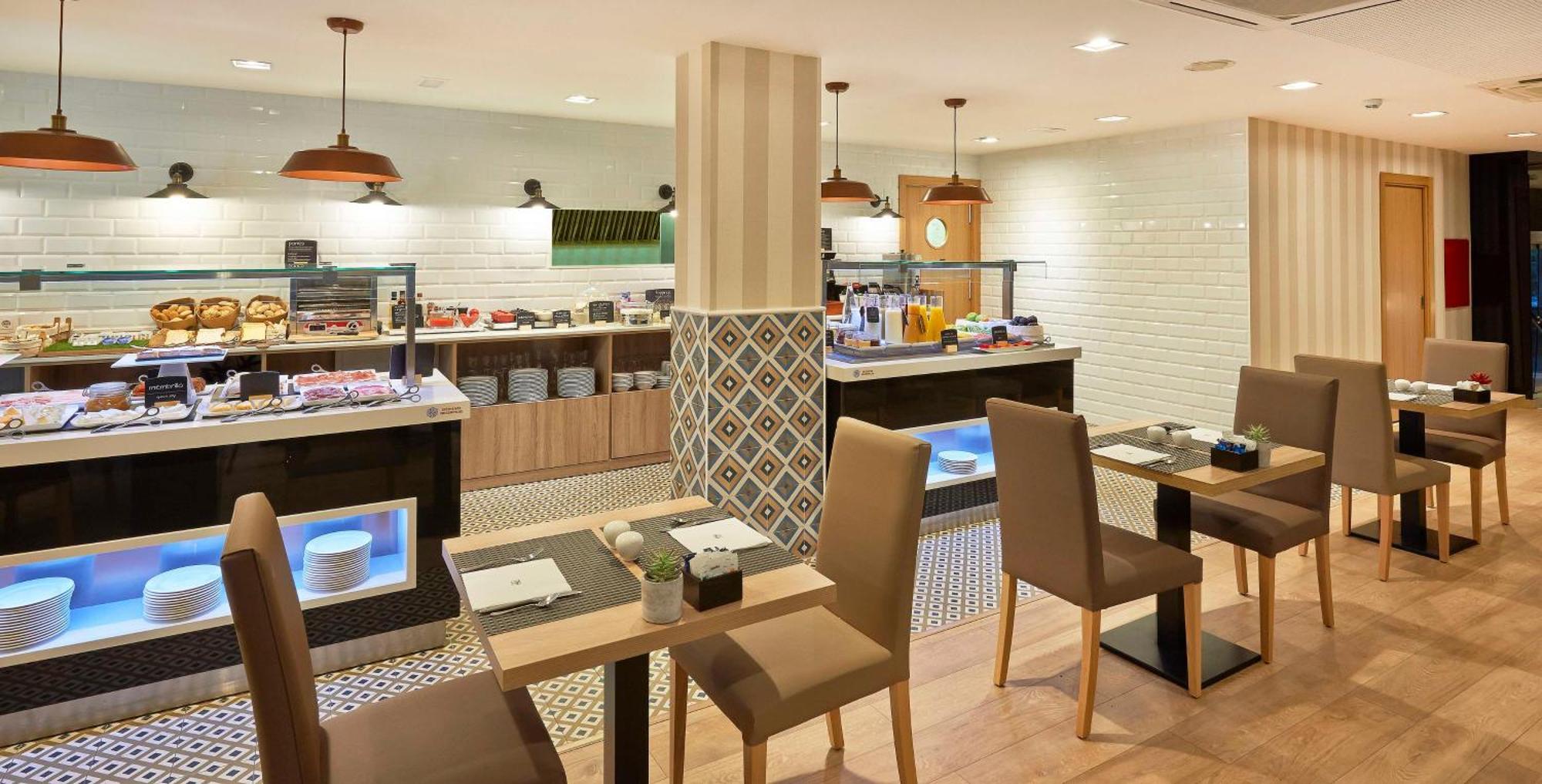 Hotel Nh Les Corts Barcelona