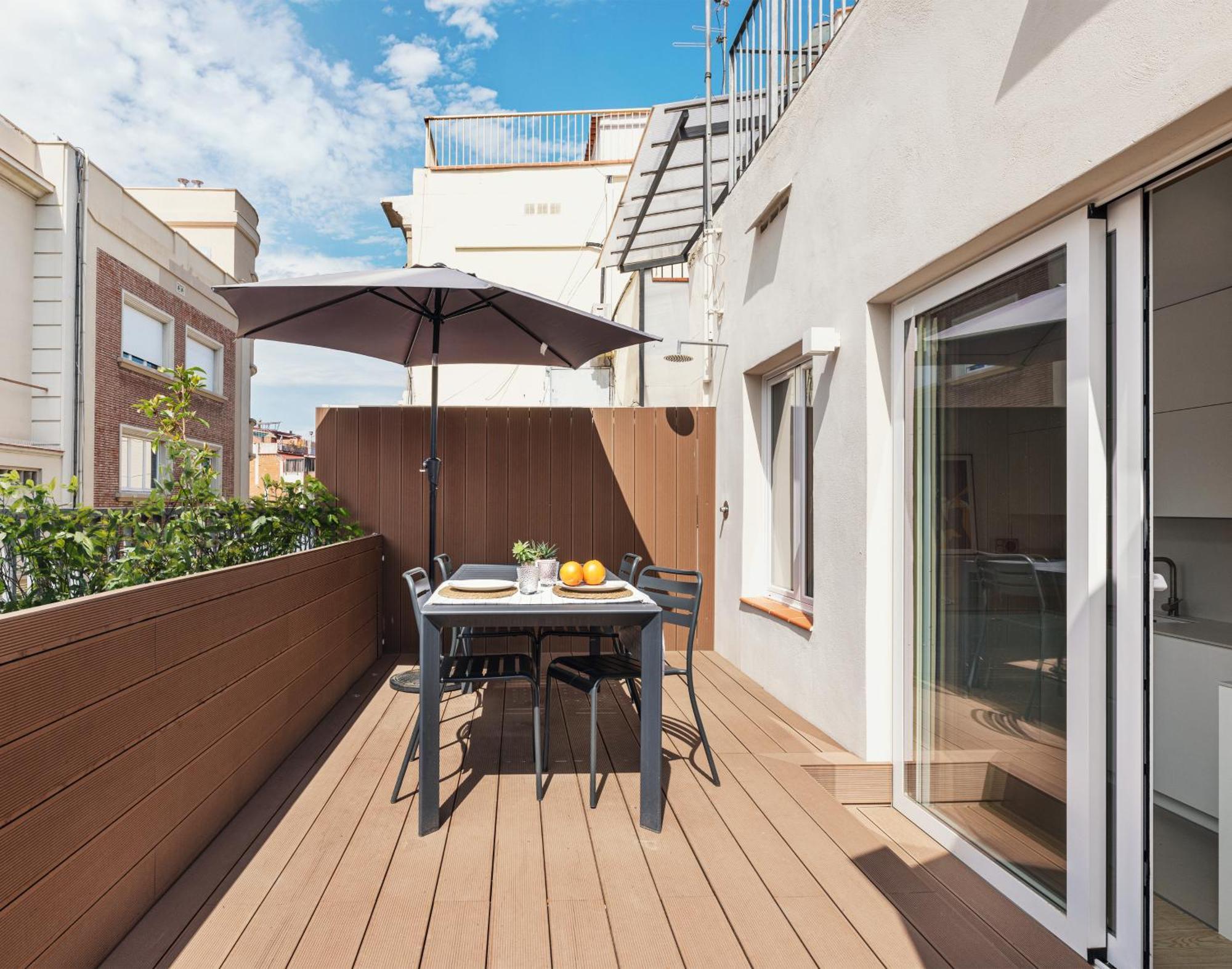 Apartamento Penthouse With Large Terrace In Gracia