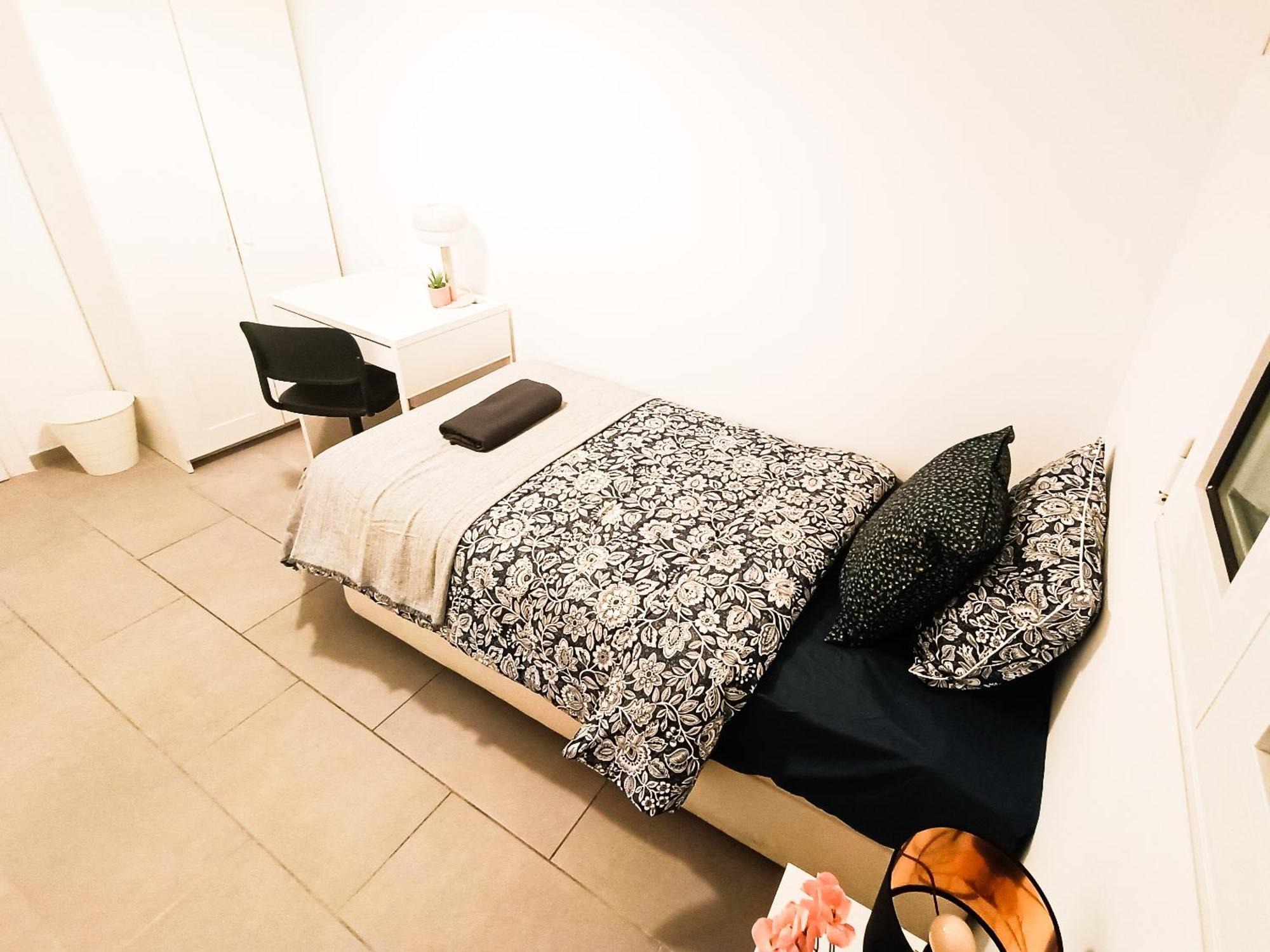 Oasis - Heart Of Hostal Barcelona