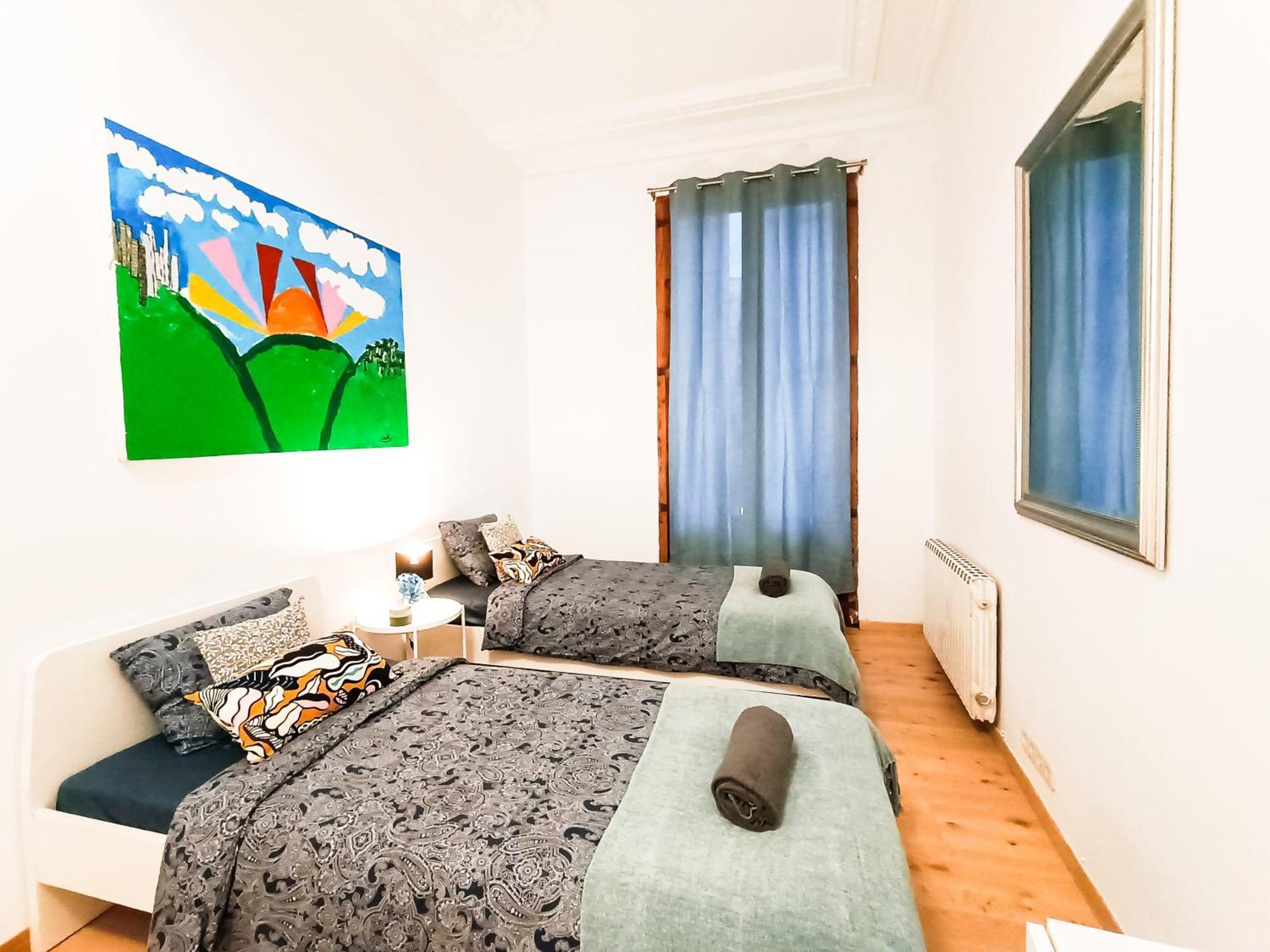 Oasis - Born Hostal