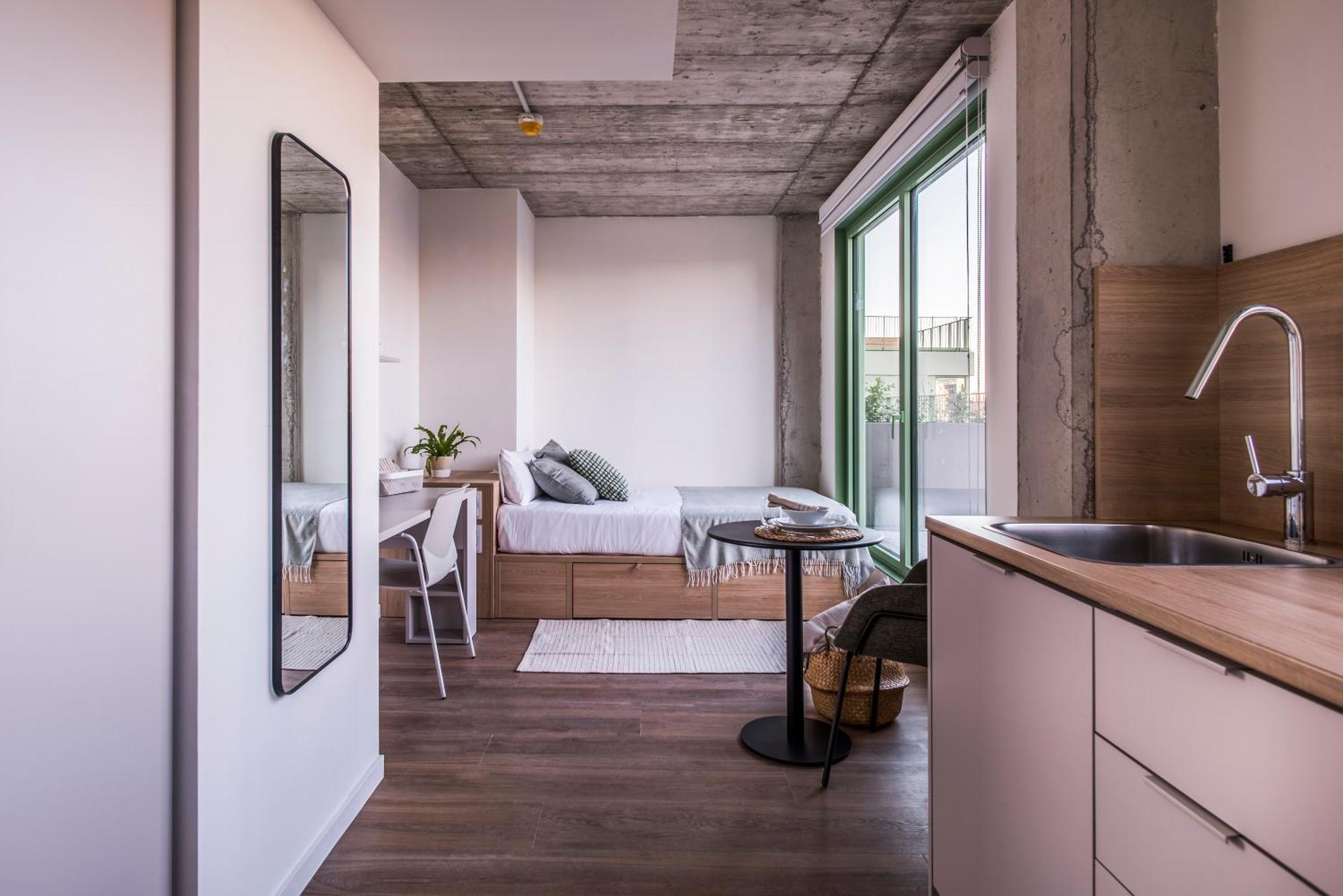 Aparto Cristobal De Moura Hall Of - Only For Students In Barcelona