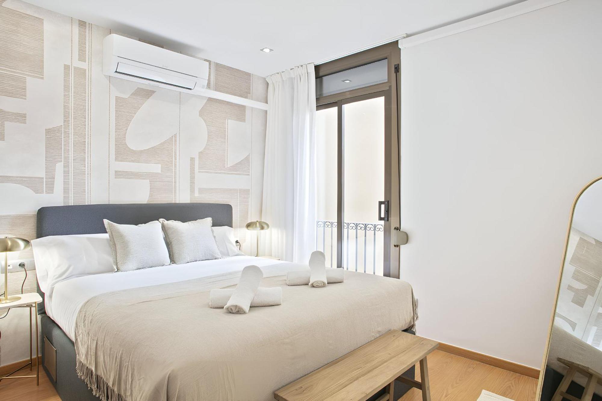 Ola Living Consell De Cent *