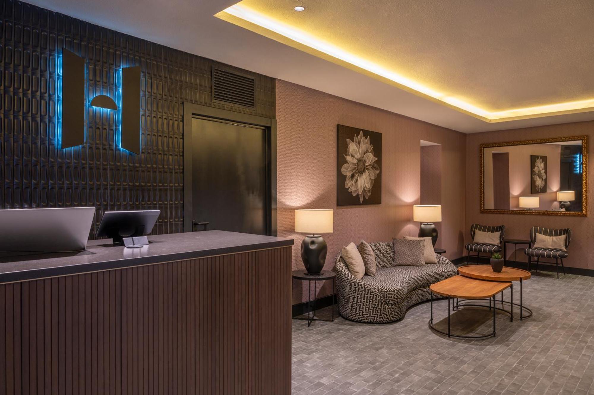 Hesperia Barri Gotic 3*
