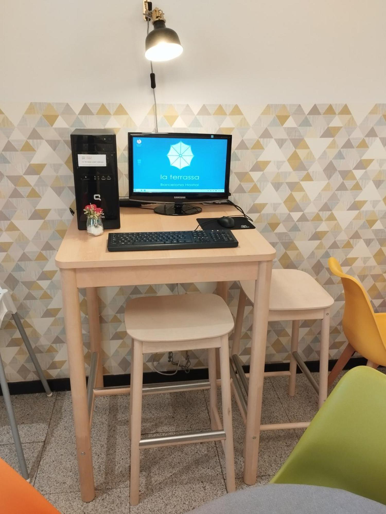 Hostal La Terrassa * Barcelona