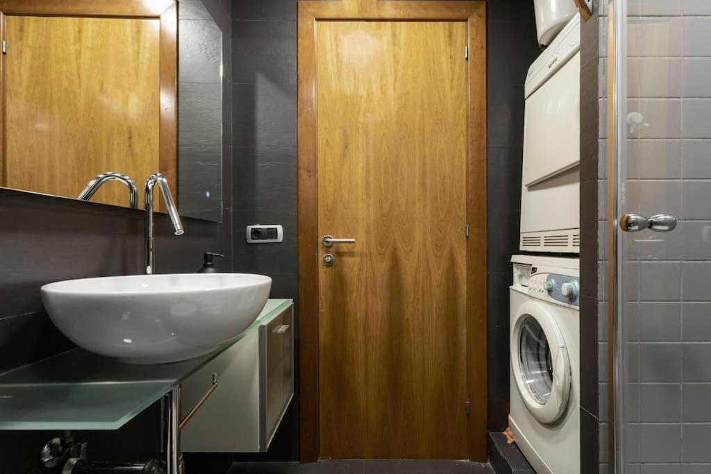 Apartamento New Charming & Cozy Gem Central Location Barcelona