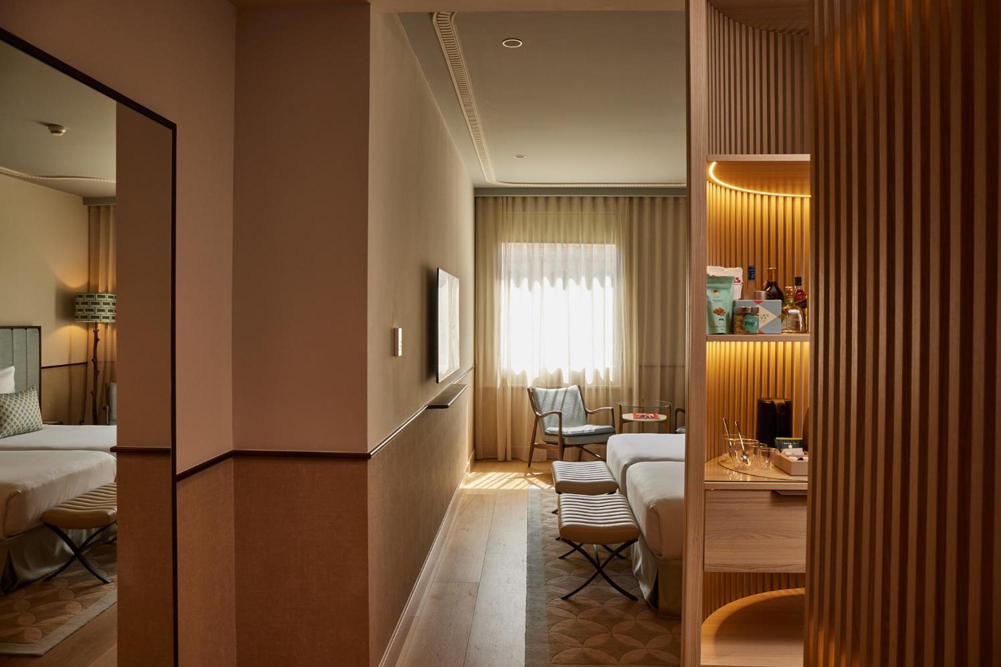 Hotel Grand Central, Small Luxury