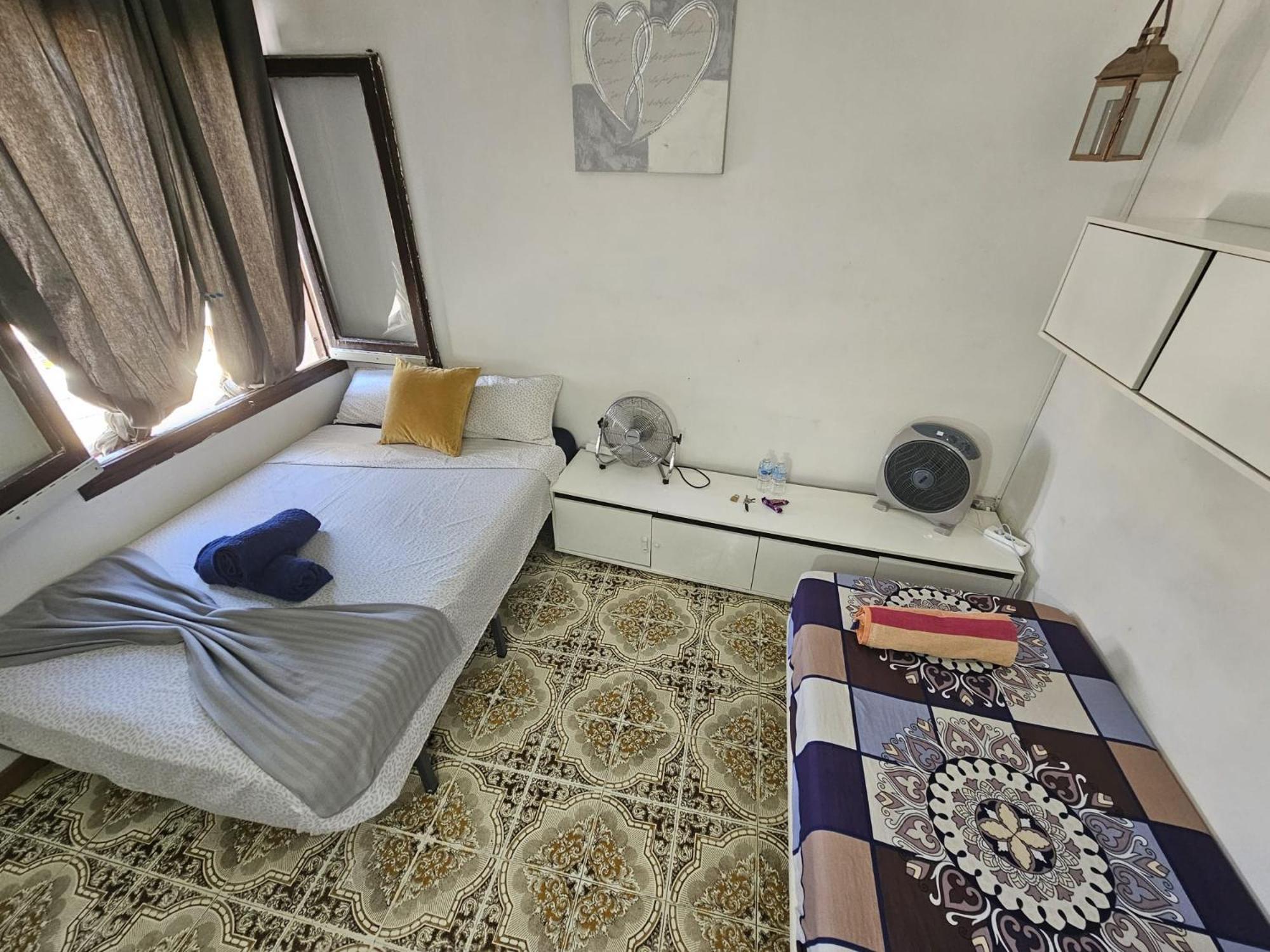Poble Sec Nino House Hotel cápsula *