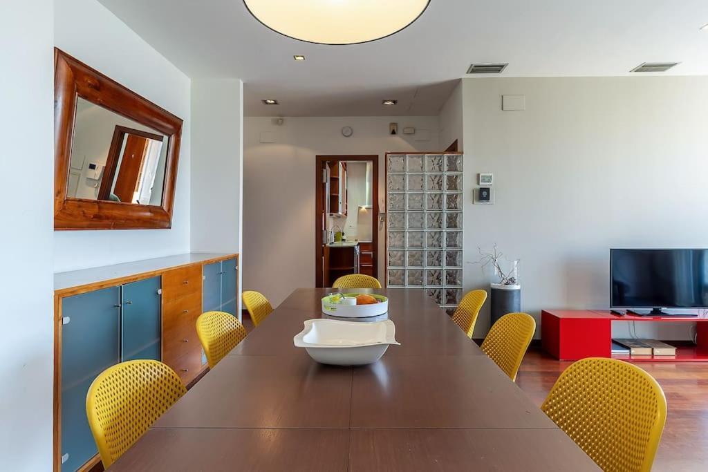 Canela Homes Atic