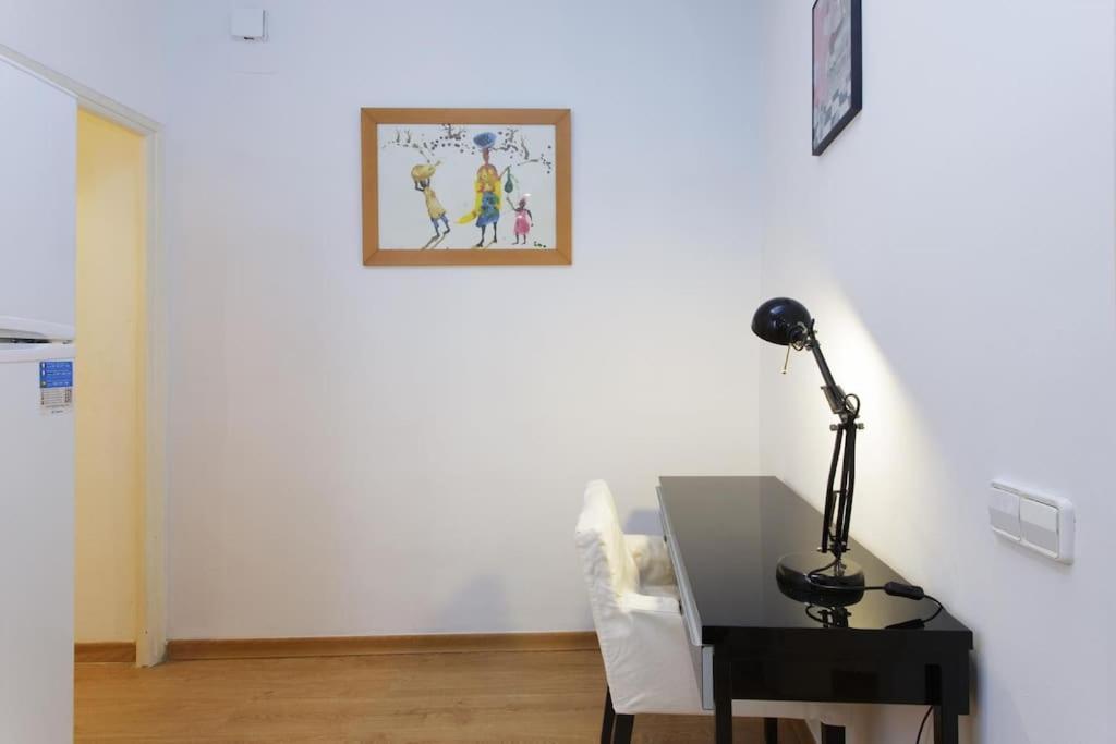 Centrico Zona Ramblas 21y11 Apartamento