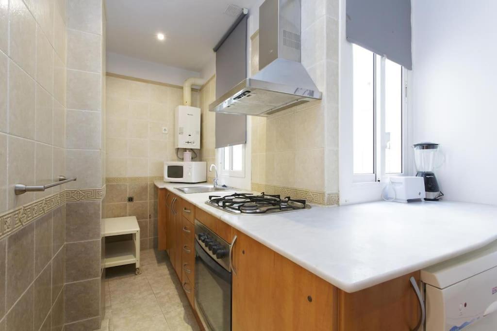 Centrico Zona Ramblas 21y11 Apartamento *