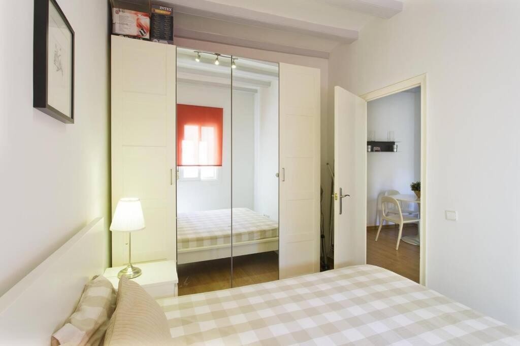 Apartamento Centrico Zona Ramblas 21y11 *