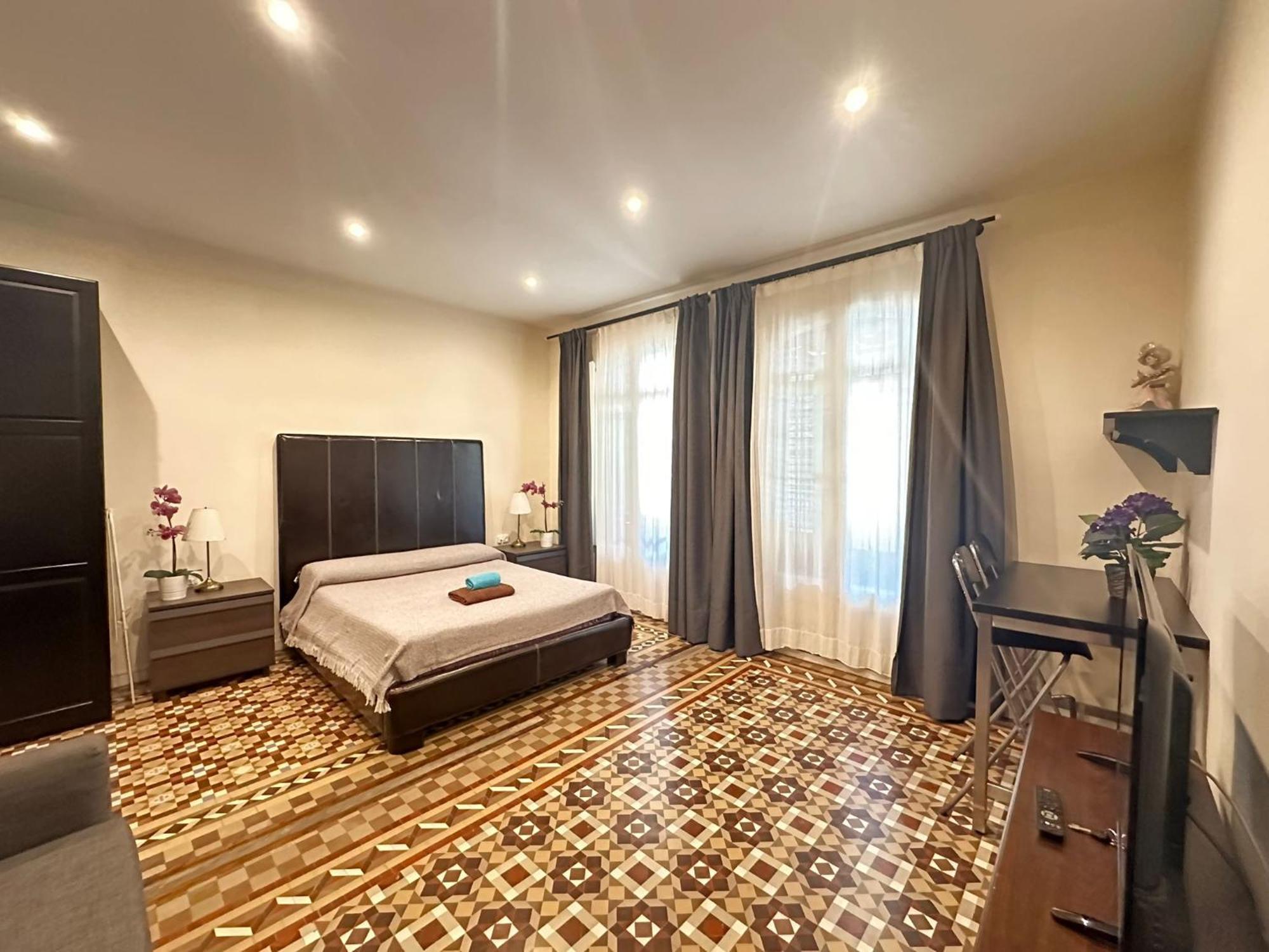 Balmes Bed & Breakfast *