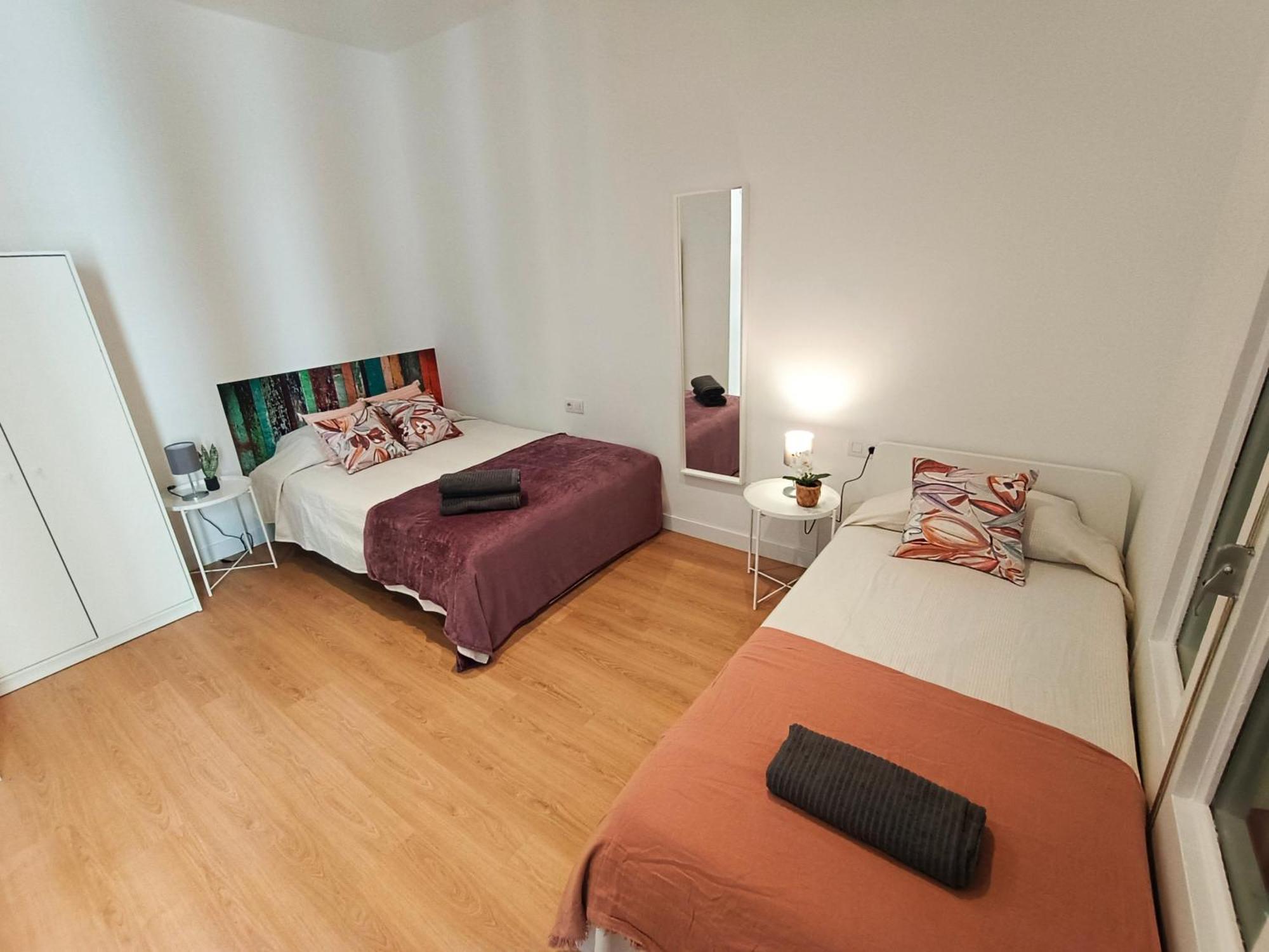 Barumesu Hostal *