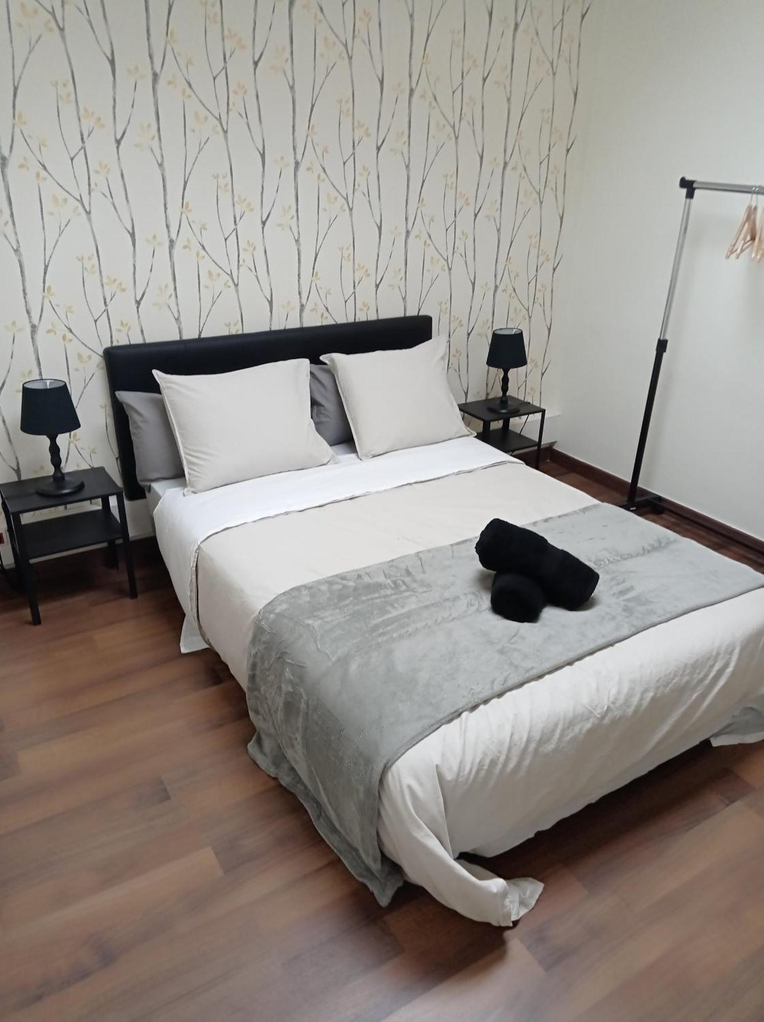 Hostal Double Private Fgc Padua *