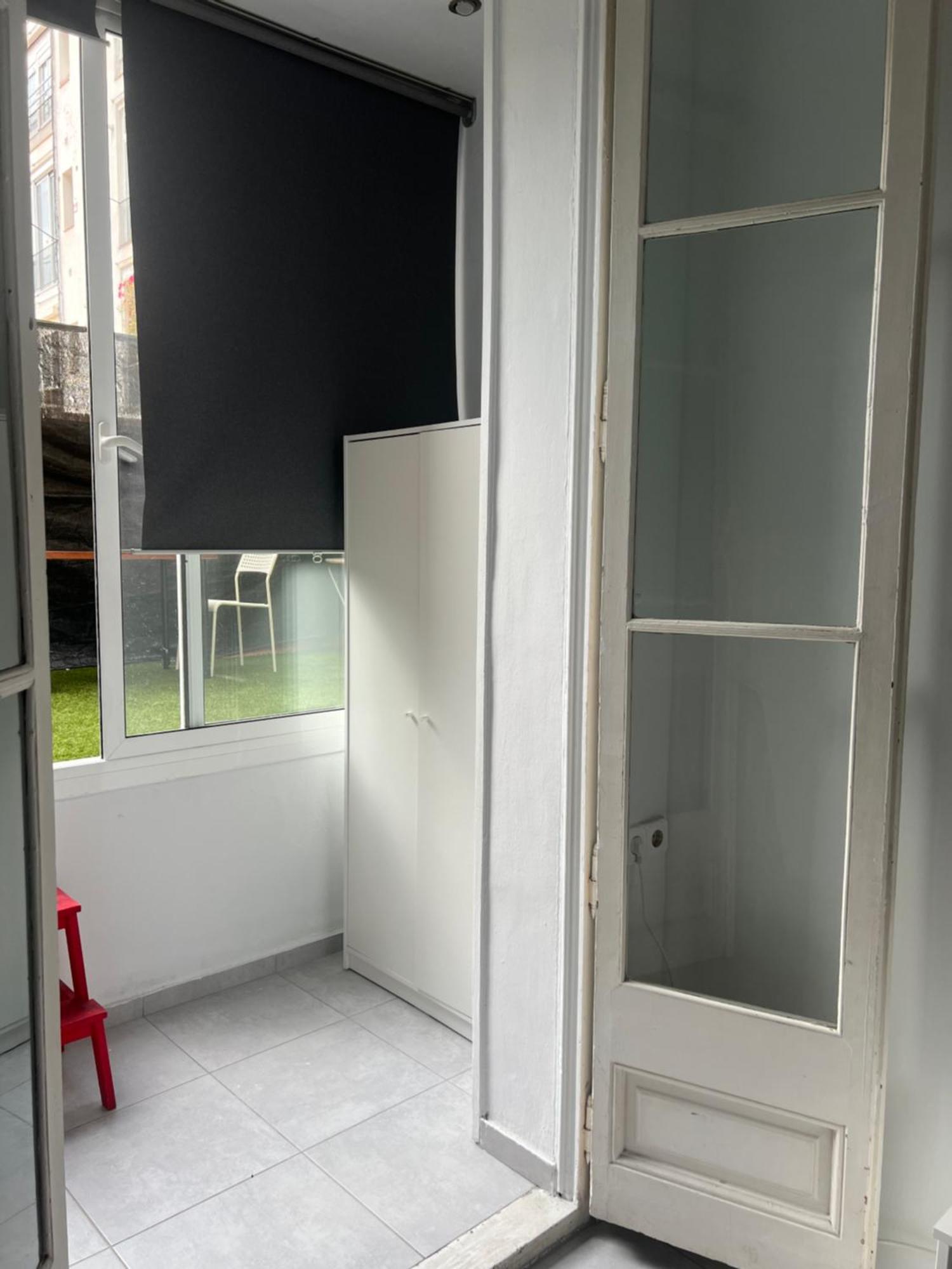 Apartment In Spacious In Center *