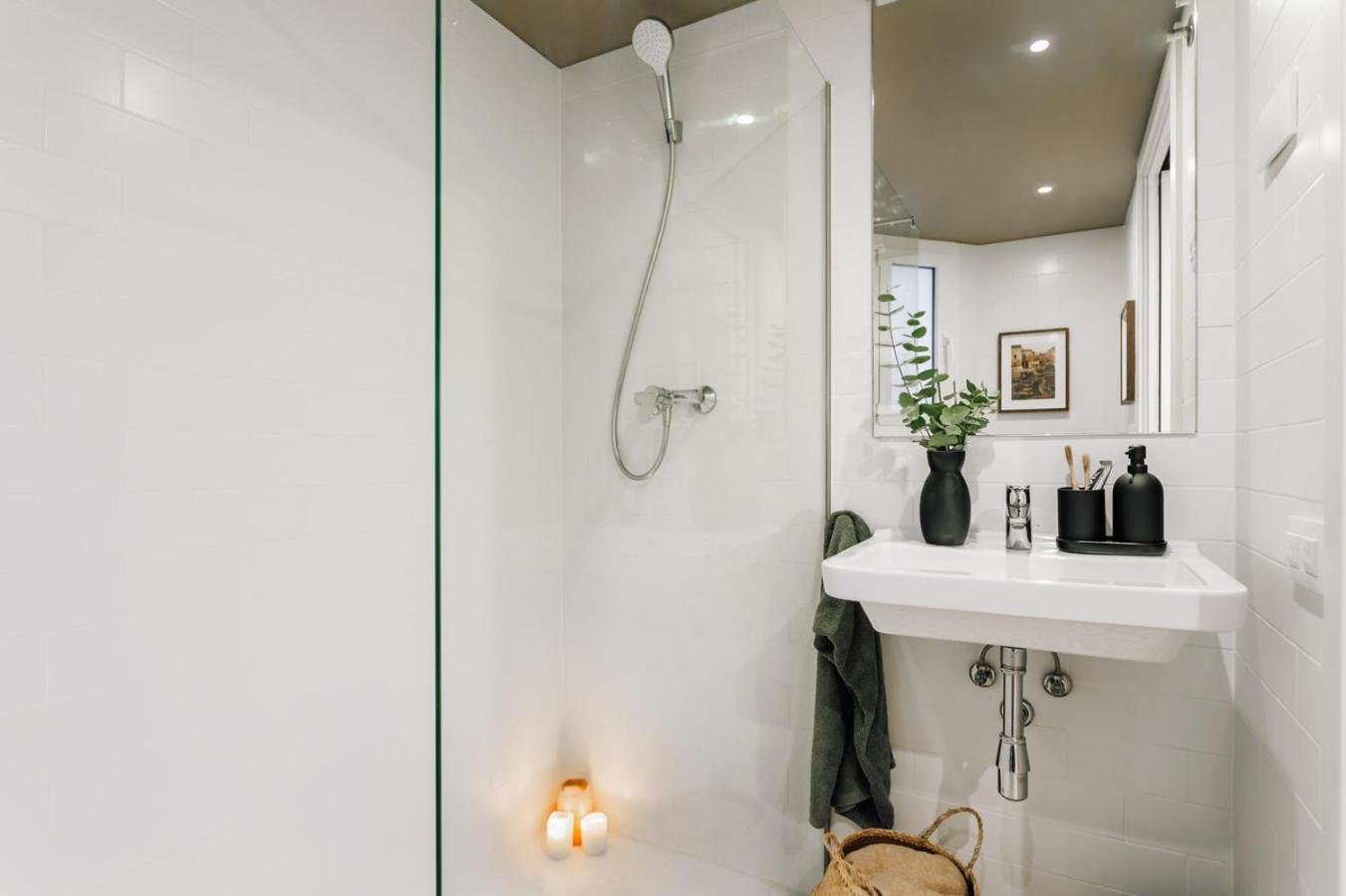Loja - 2 Bedrooms In Sant Antoni Apartamento *