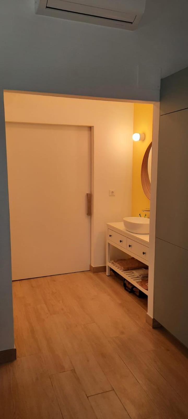 Apartamento Acogedor Con Entrada Independiente *