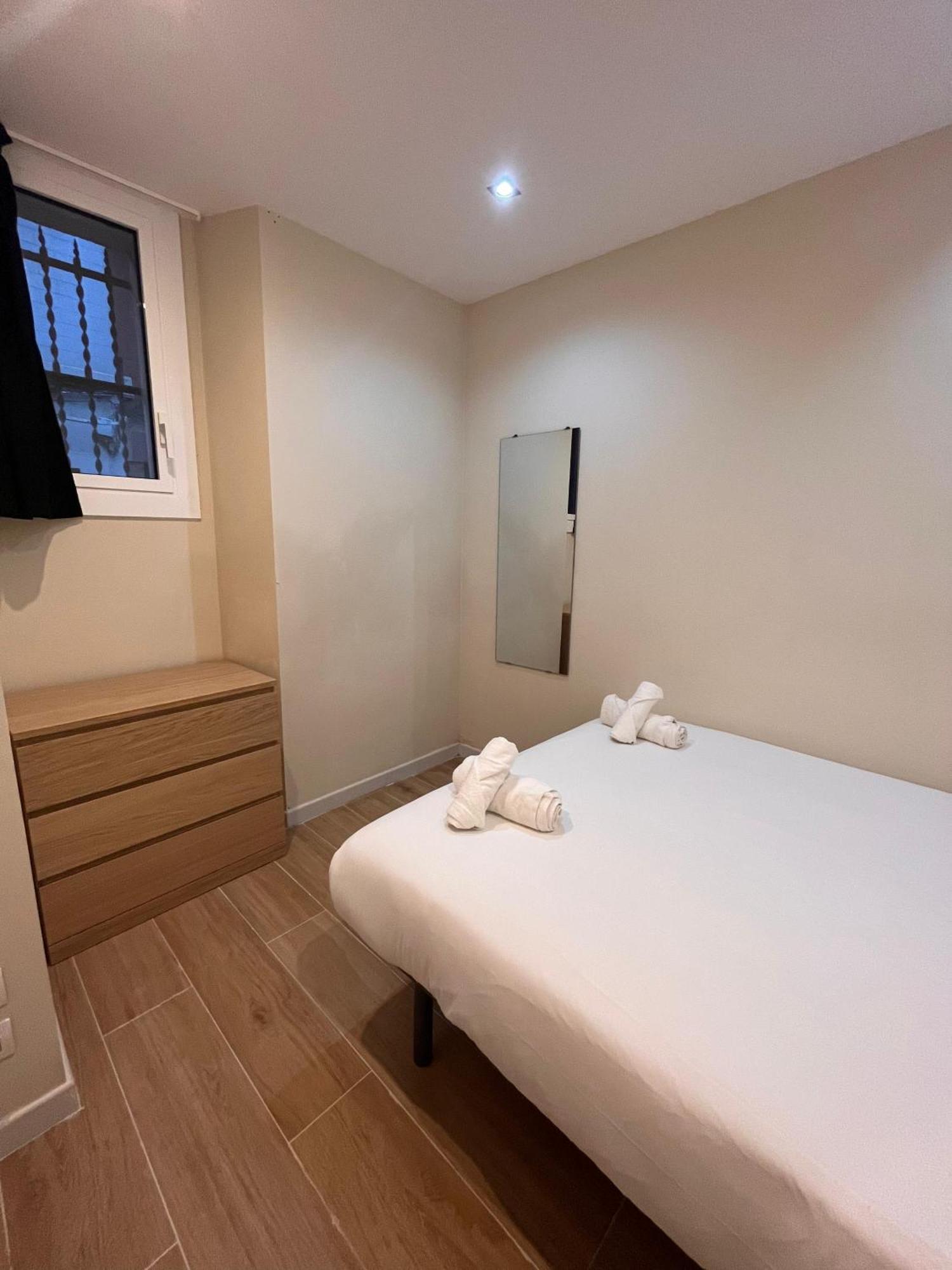Apartment Mab1 - With Private Terrace In Sants Barcelona