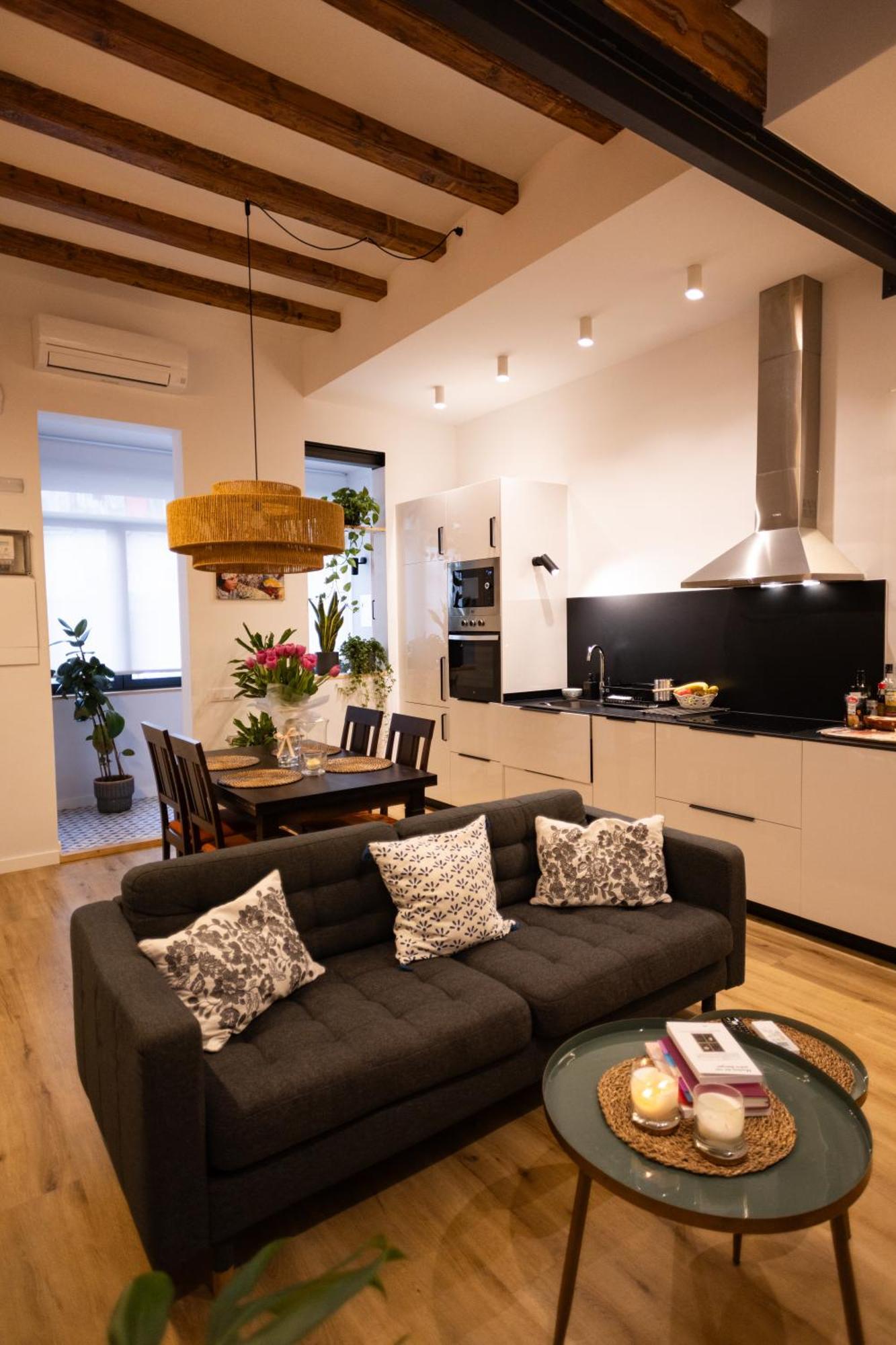 Poble Sec Charming Apartamento