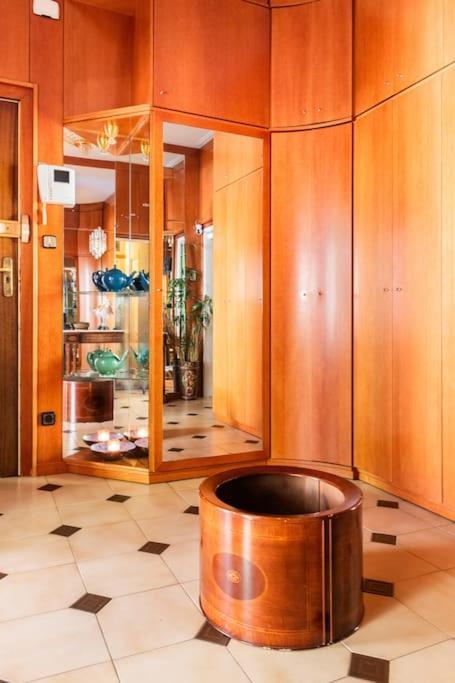 Apartment Gaudi 51 Barcelona