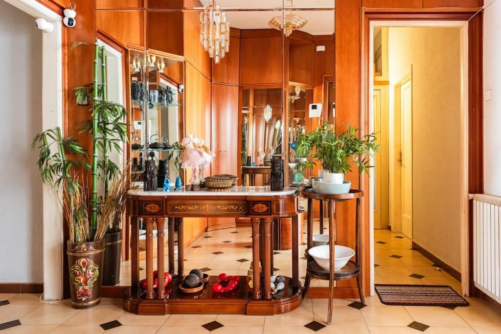 Apartment Gaudi 51 Barcelona