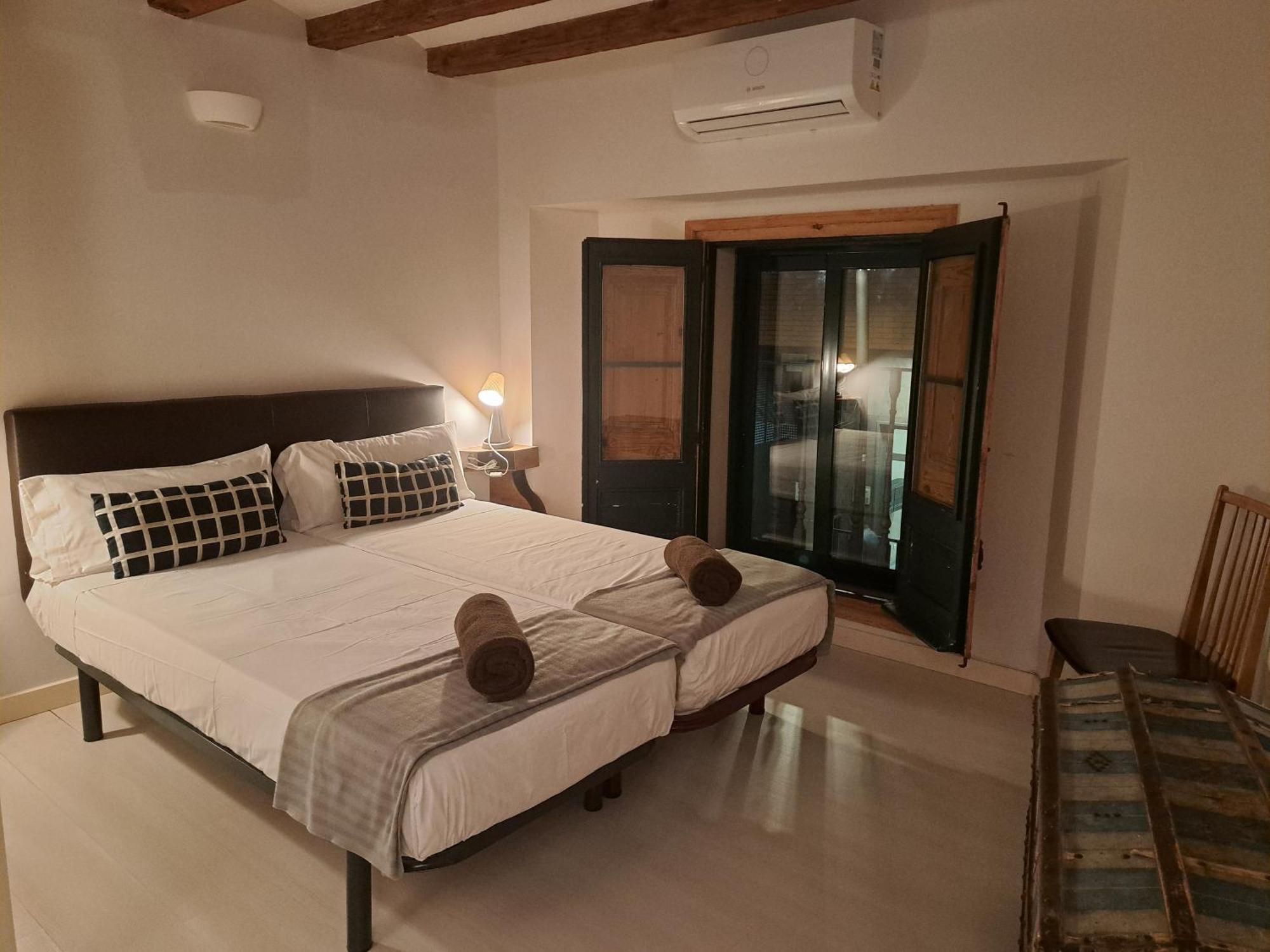 Poble Sec Apartamento *