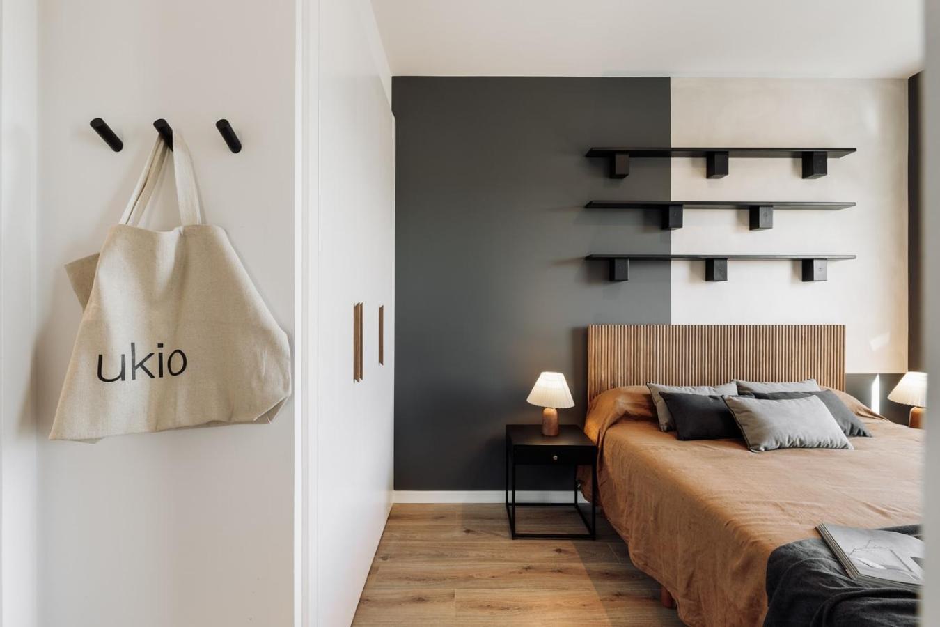 Roc - 2 Bedrooms In Poblenou *