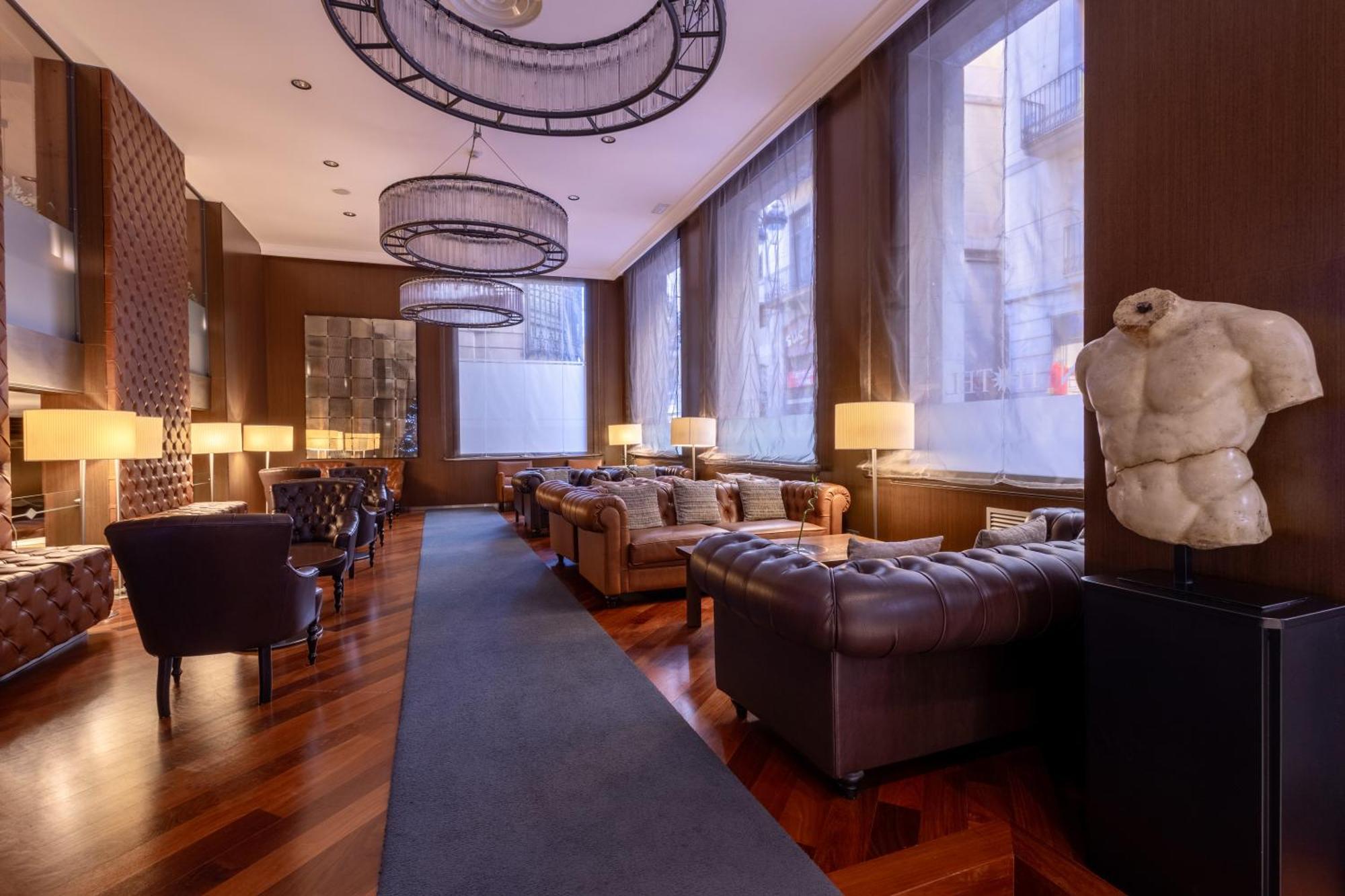 Hotel Gran Barcino 4*