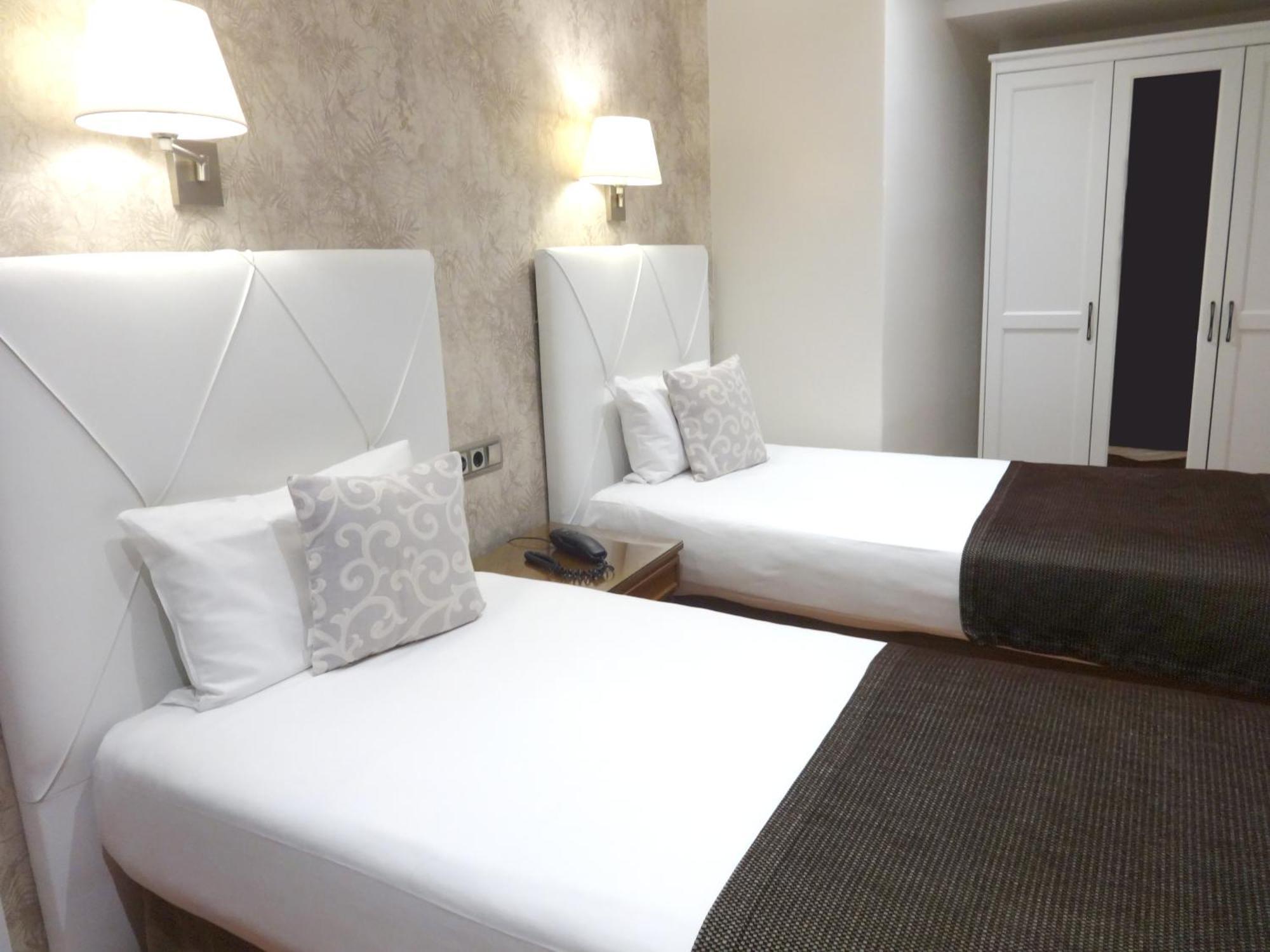 Lloret Ramblas Hotel