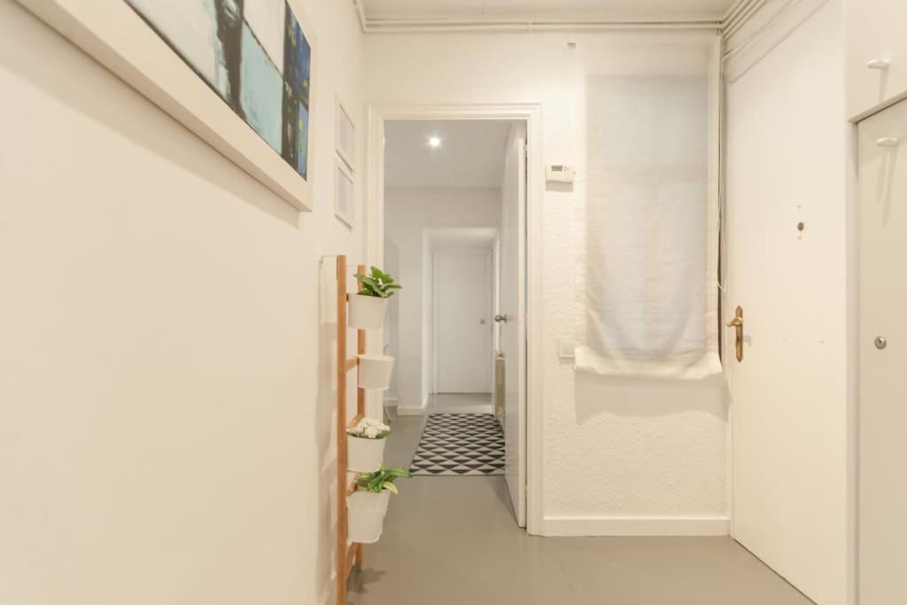 Apartamento Charm And Privacy In Gothic Quarter - By Myrentalhost *