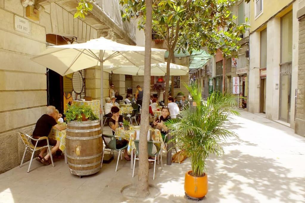 Charm And Privacy In Gothic Quarter - By Myrentalhost Apartamento *
