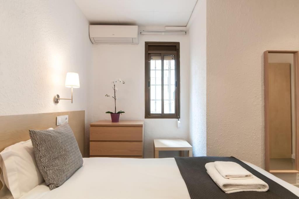 Charm And Privacy In Gothic Quarter - By Myrentalhost Apartamento Barcelona