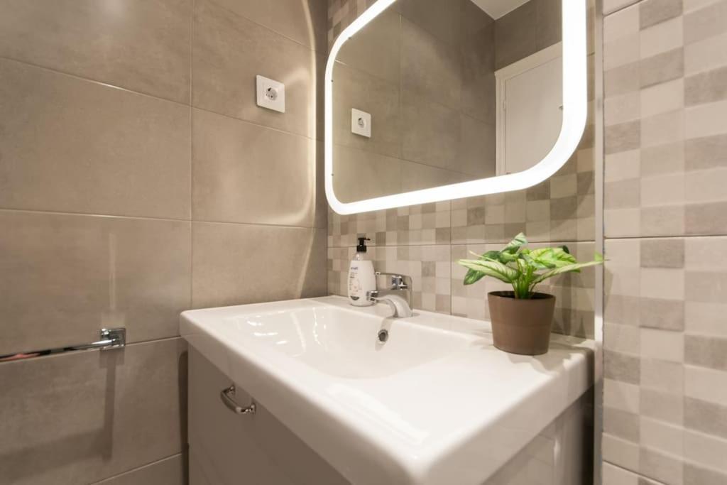 Apartamento Charm And Privacy In Gothic Quarter - By Myrentalhost Barcelona